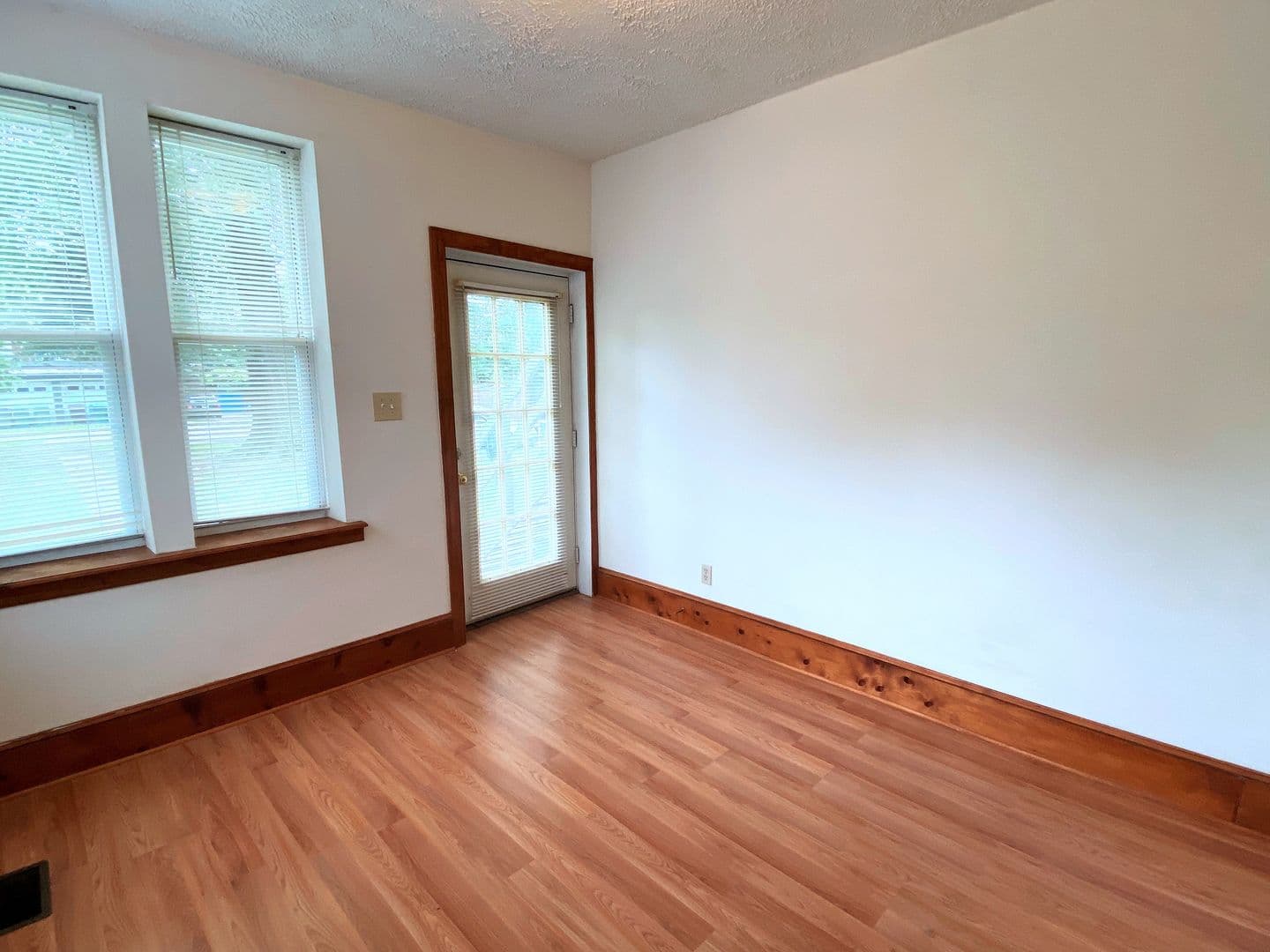 Richmond Apartment: 3215 Hanover Ave.  #1