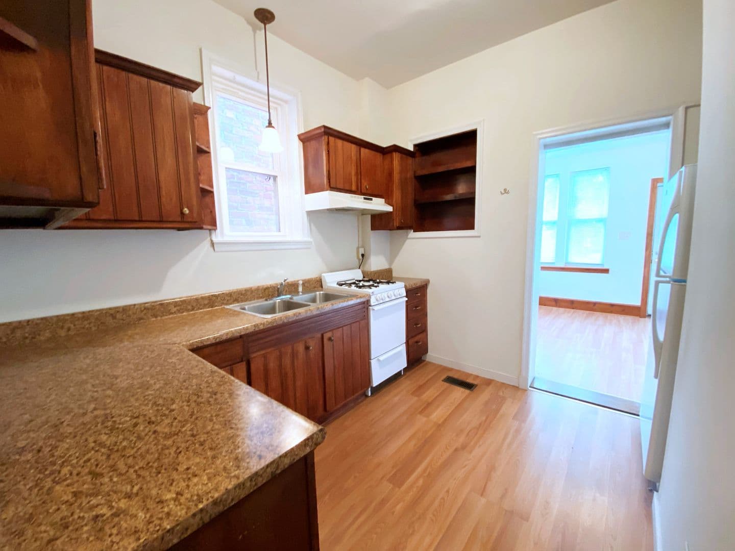 Richmond Apartment: 3215 Hanover Ave.  #1