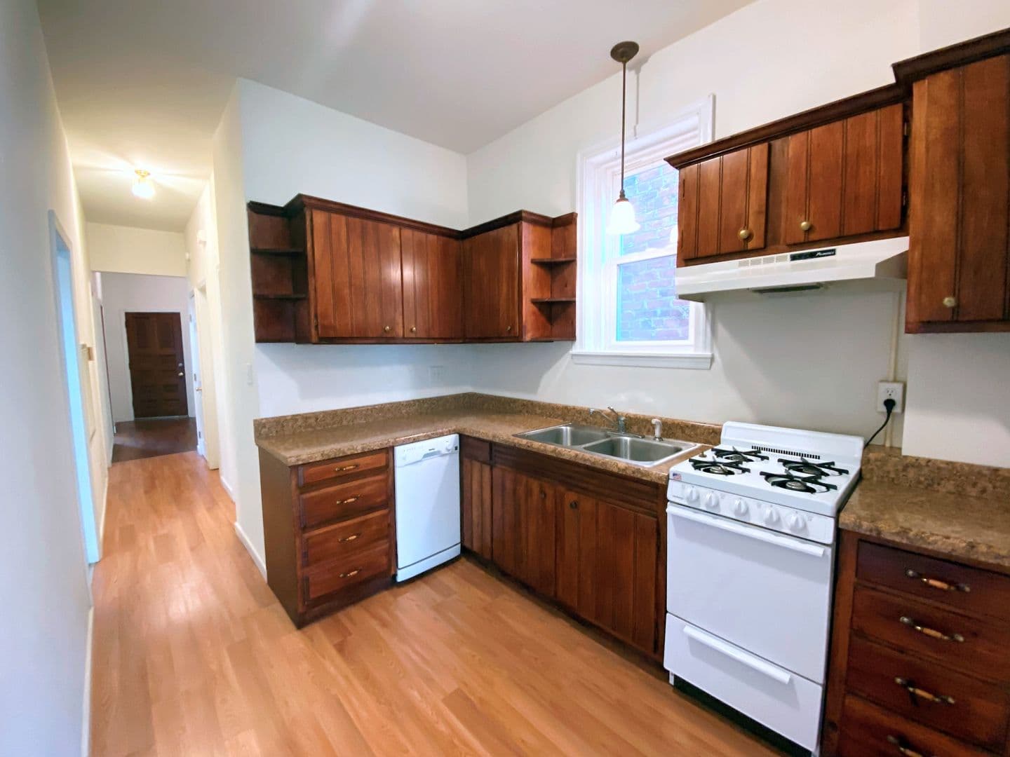Richmond Apartment: 3215 Hanover Ave.  #1