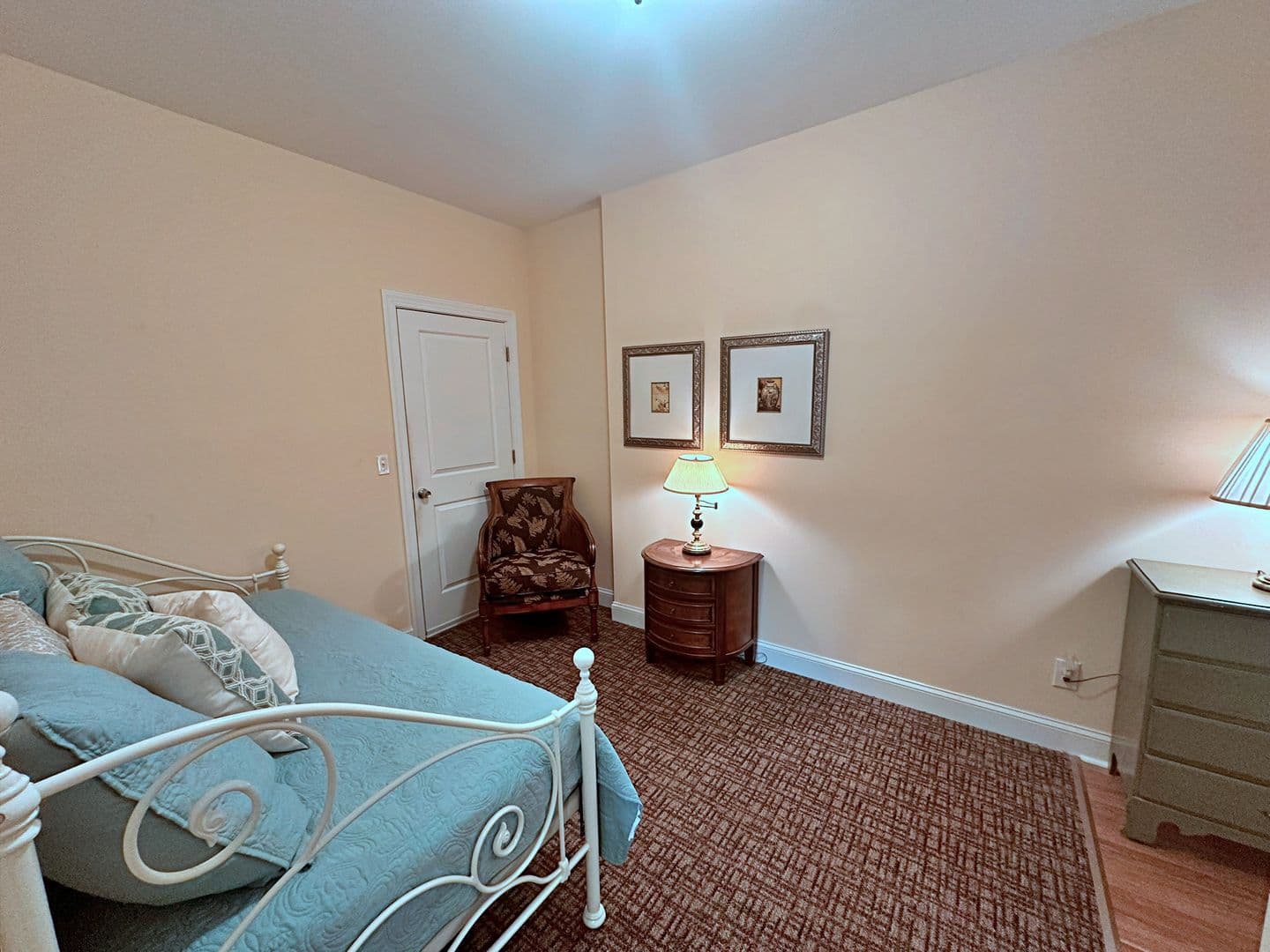 Moseley House: 17410 Duval Road
