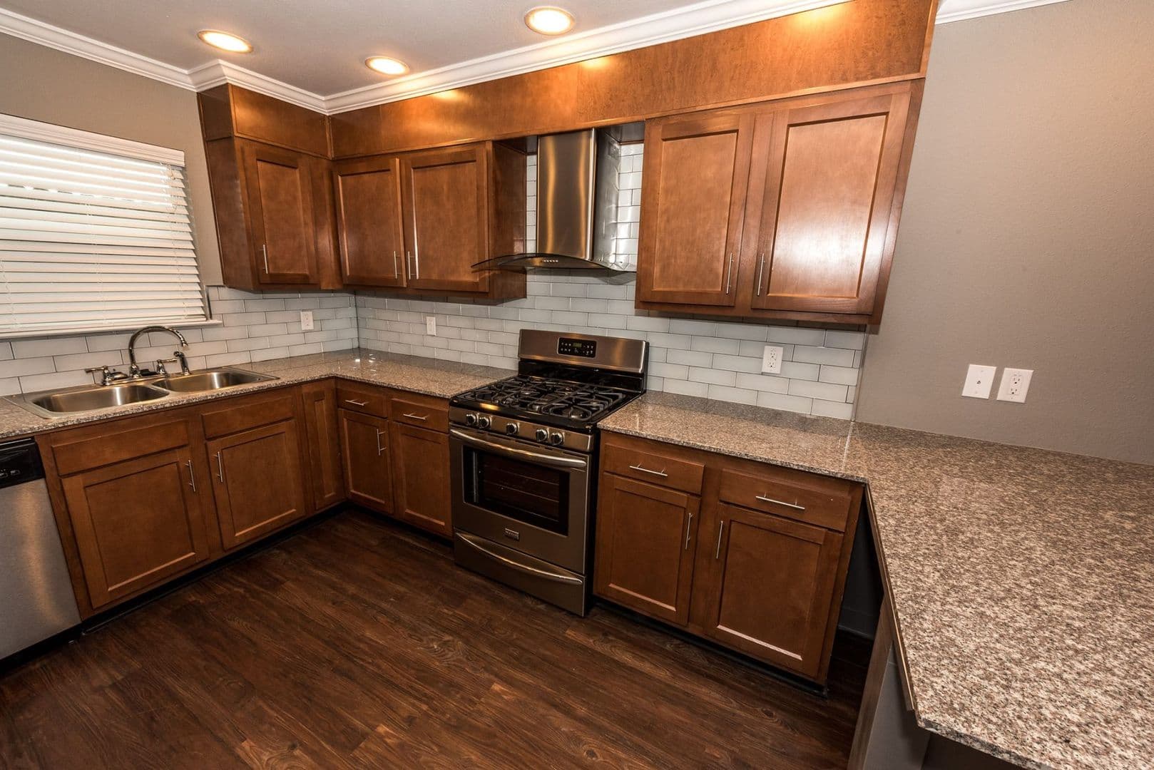 San Antonio Apartment: 4019 Vance Jackson