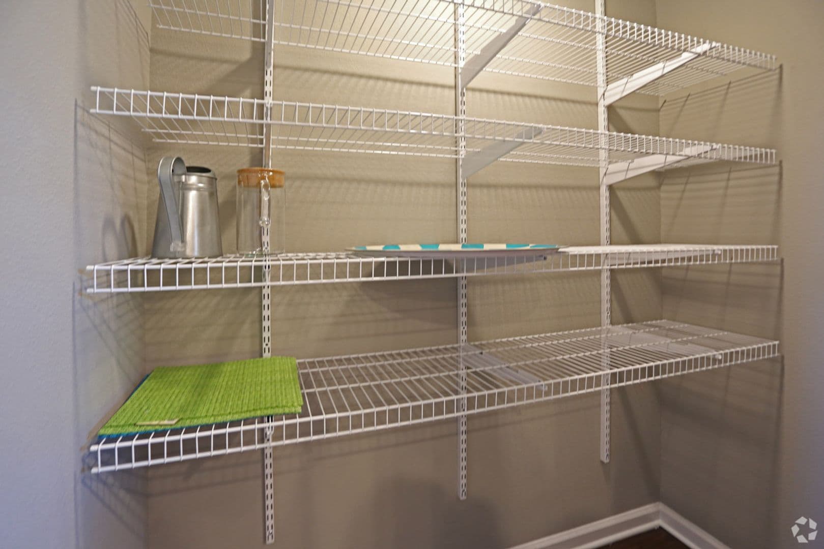 San Antonio Apartment: 4019 Vance Jackson