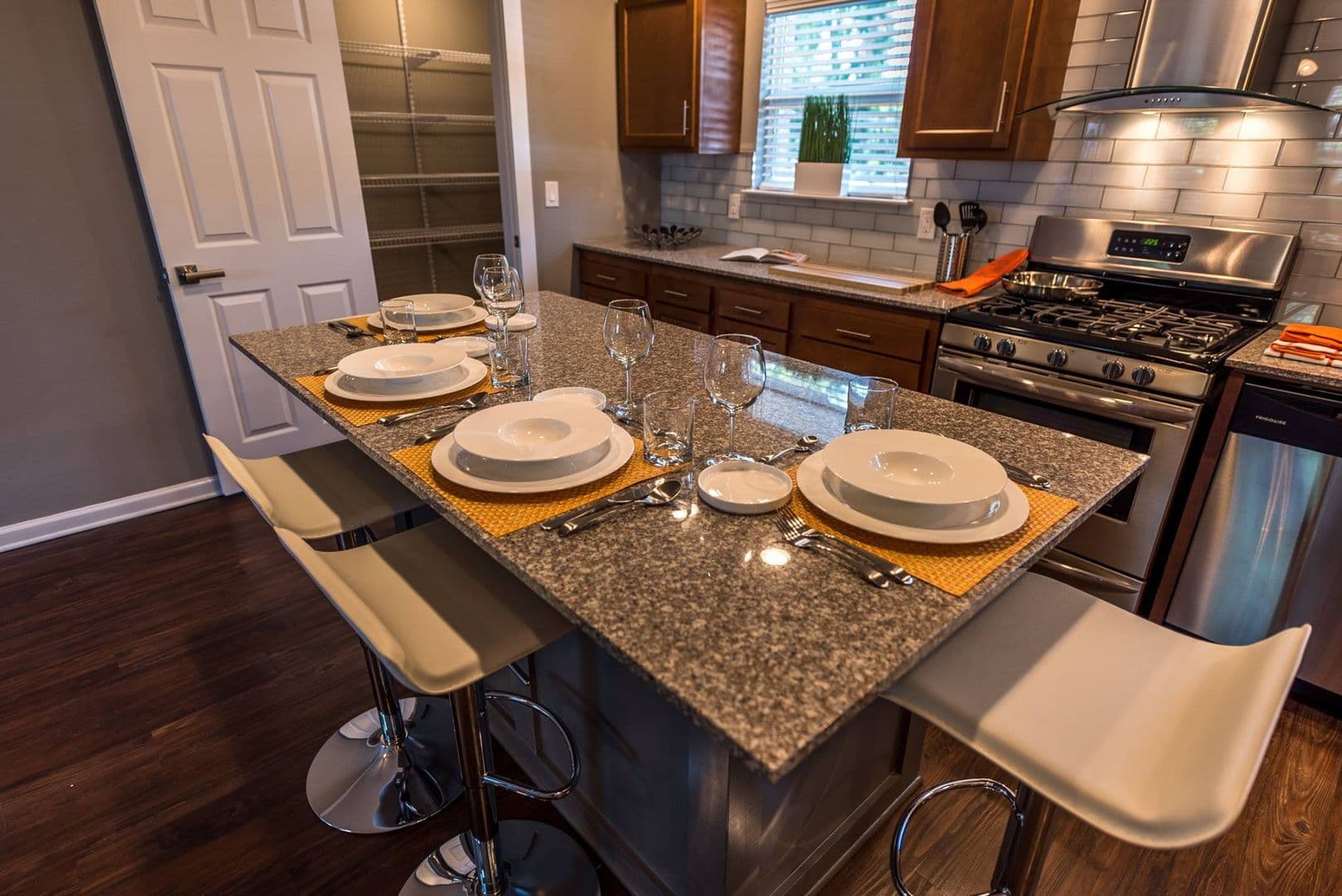 San Antonio Apartment: 4019 Vance Jackson