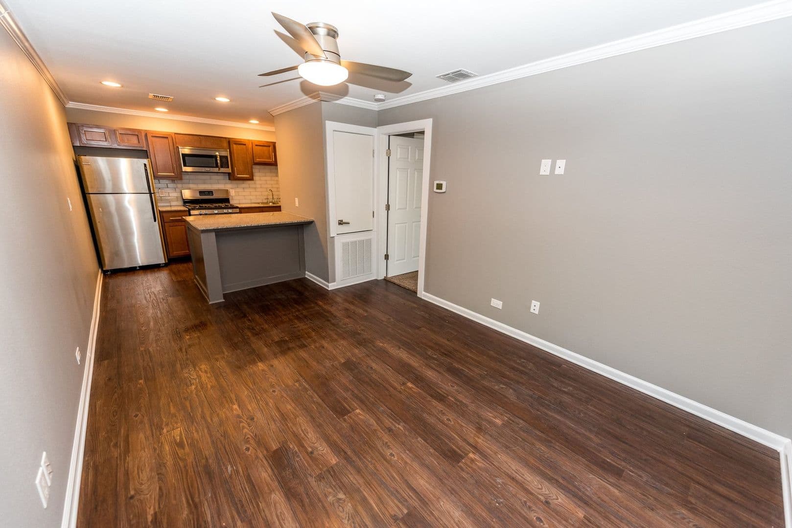 San Antonio Apartment: 4019 Vance Jackson