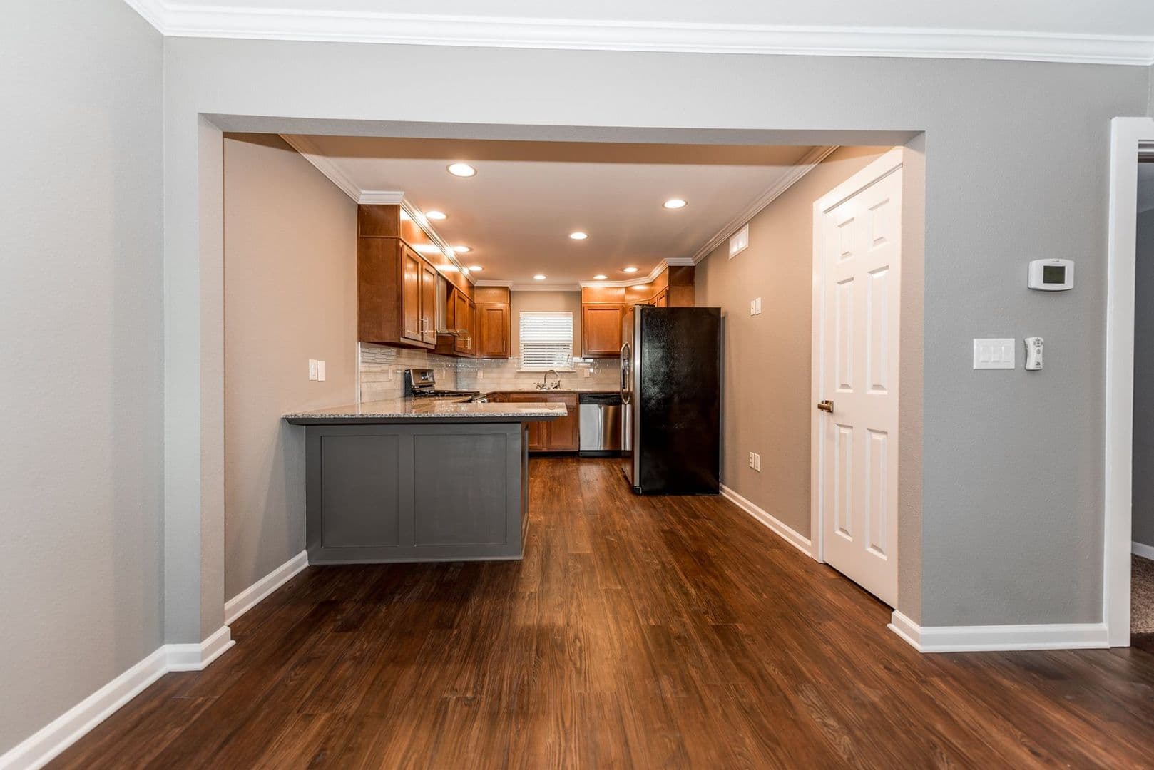 San Antonio Apartment: 4019 Vance Jackson