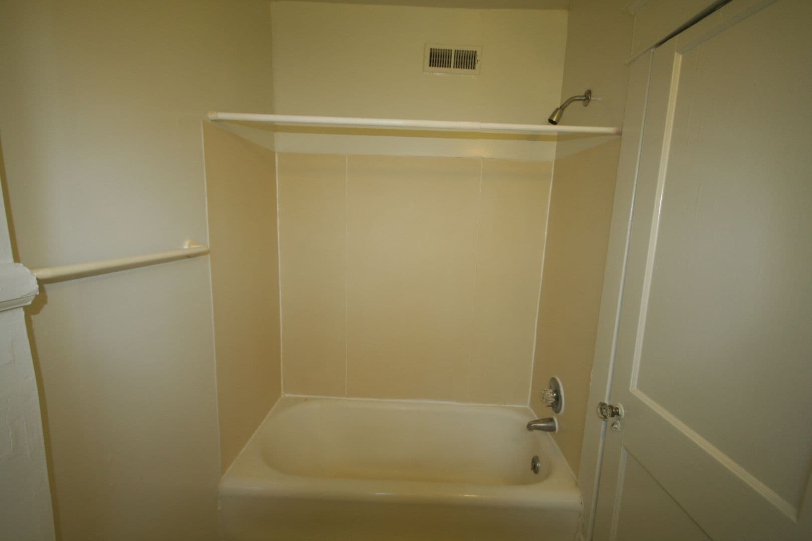 Durham Apartment: 906 W. Trinity Avenue