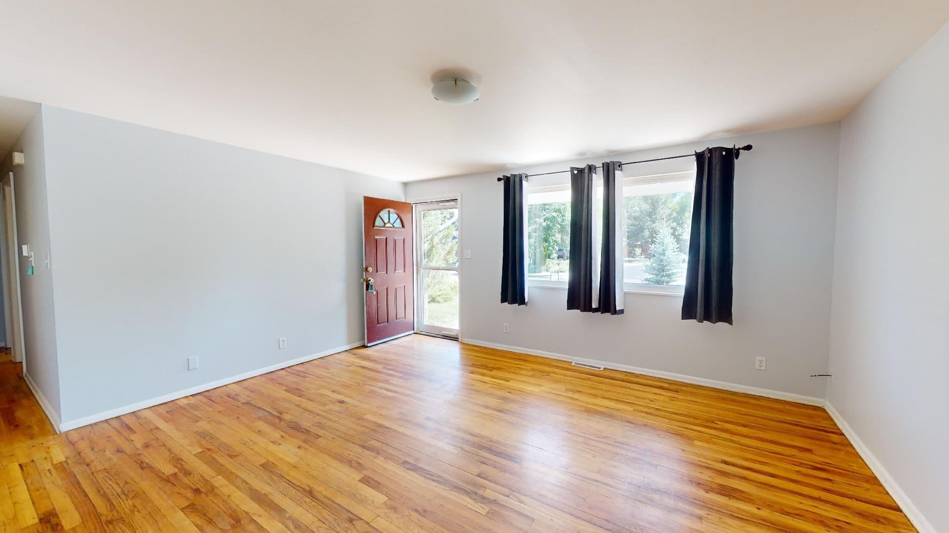 Boulder House: 3295 Euclid Avenue