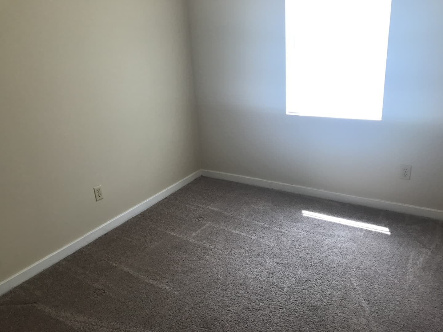 Millbrook House: 3411 Grandview Rd