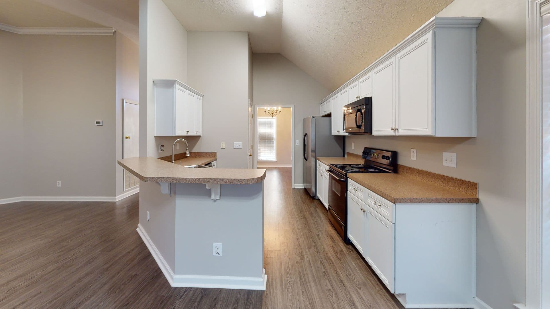 Prattville House: 1959 Regent Rd