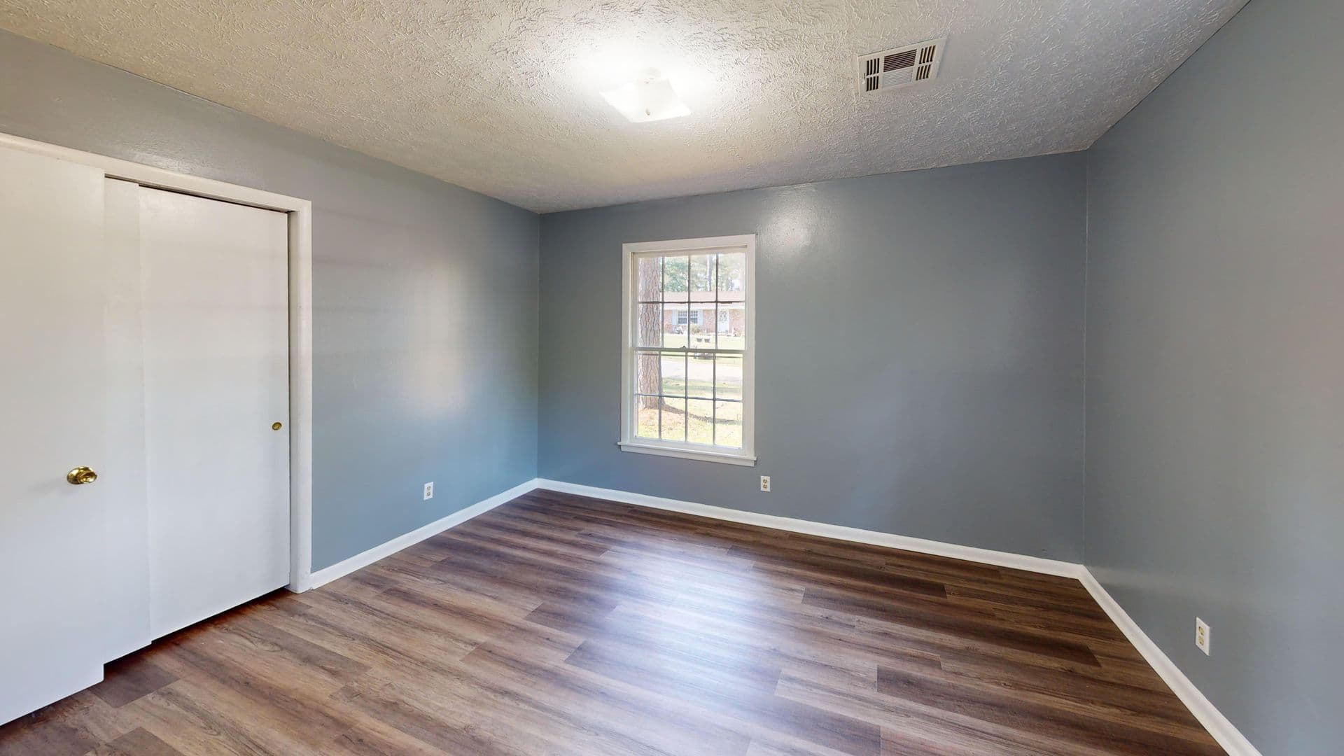 Prattville House: 103 Woodley Ave