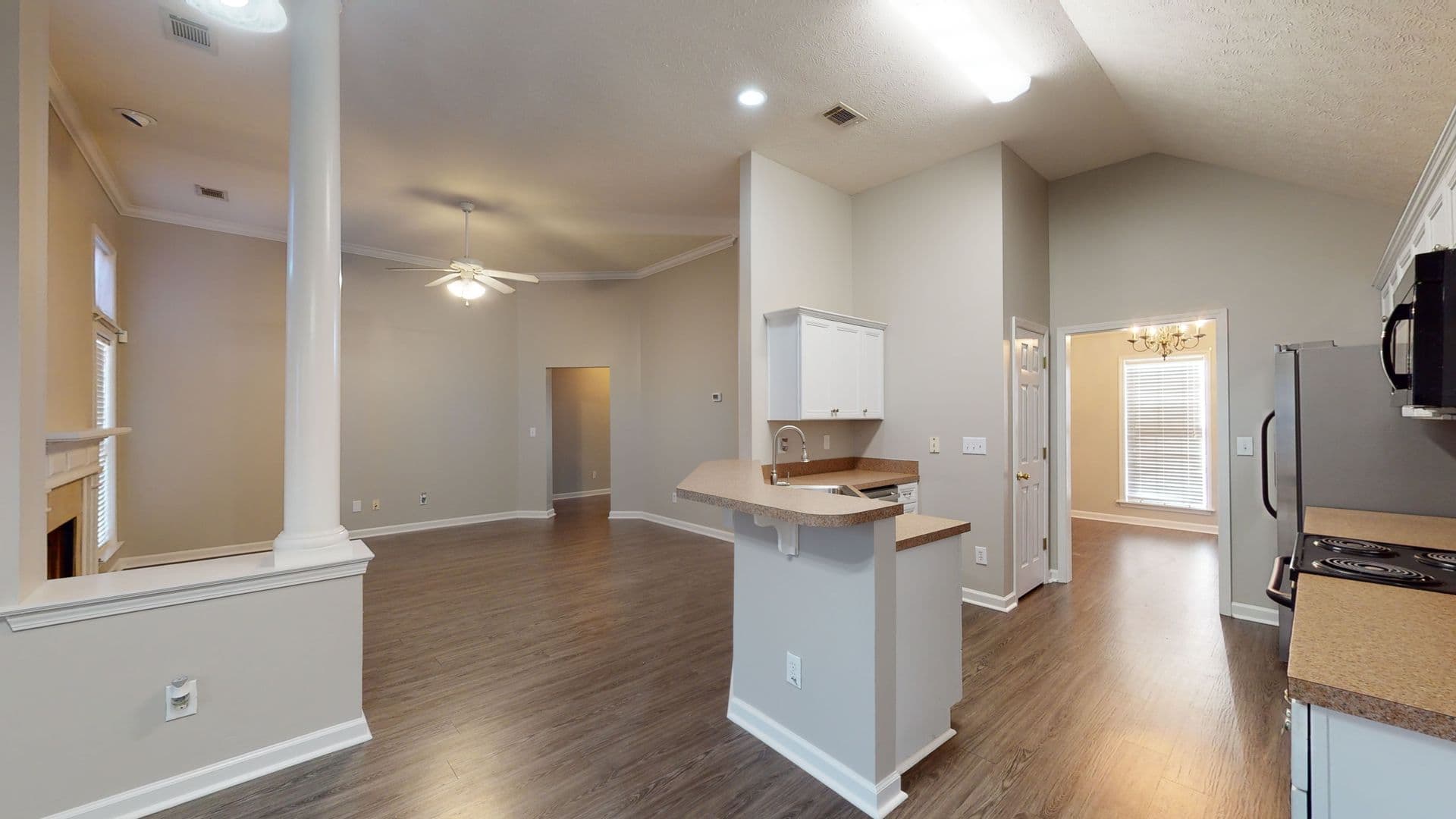 Prattville House: 1959 Regent Rd
