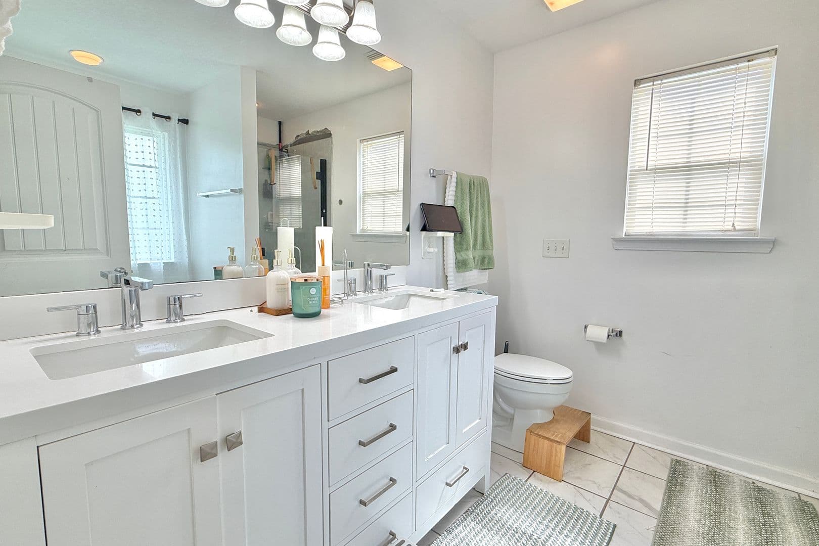 Hinesville House: 615 Amhearst Row