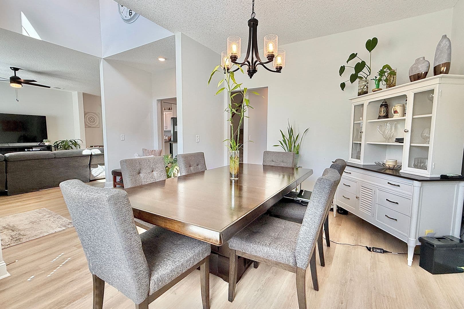 Hinesville House: 120 Legacy Ln