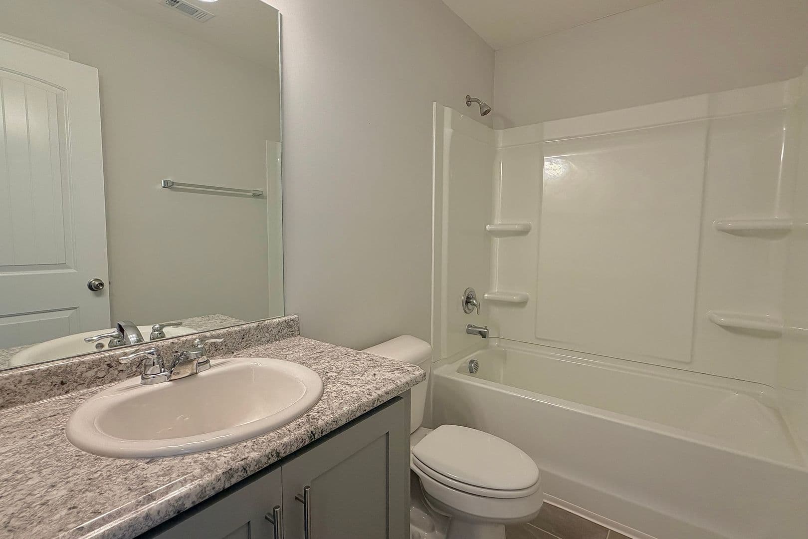 Ludowici House: 44 Rimes Ave SE