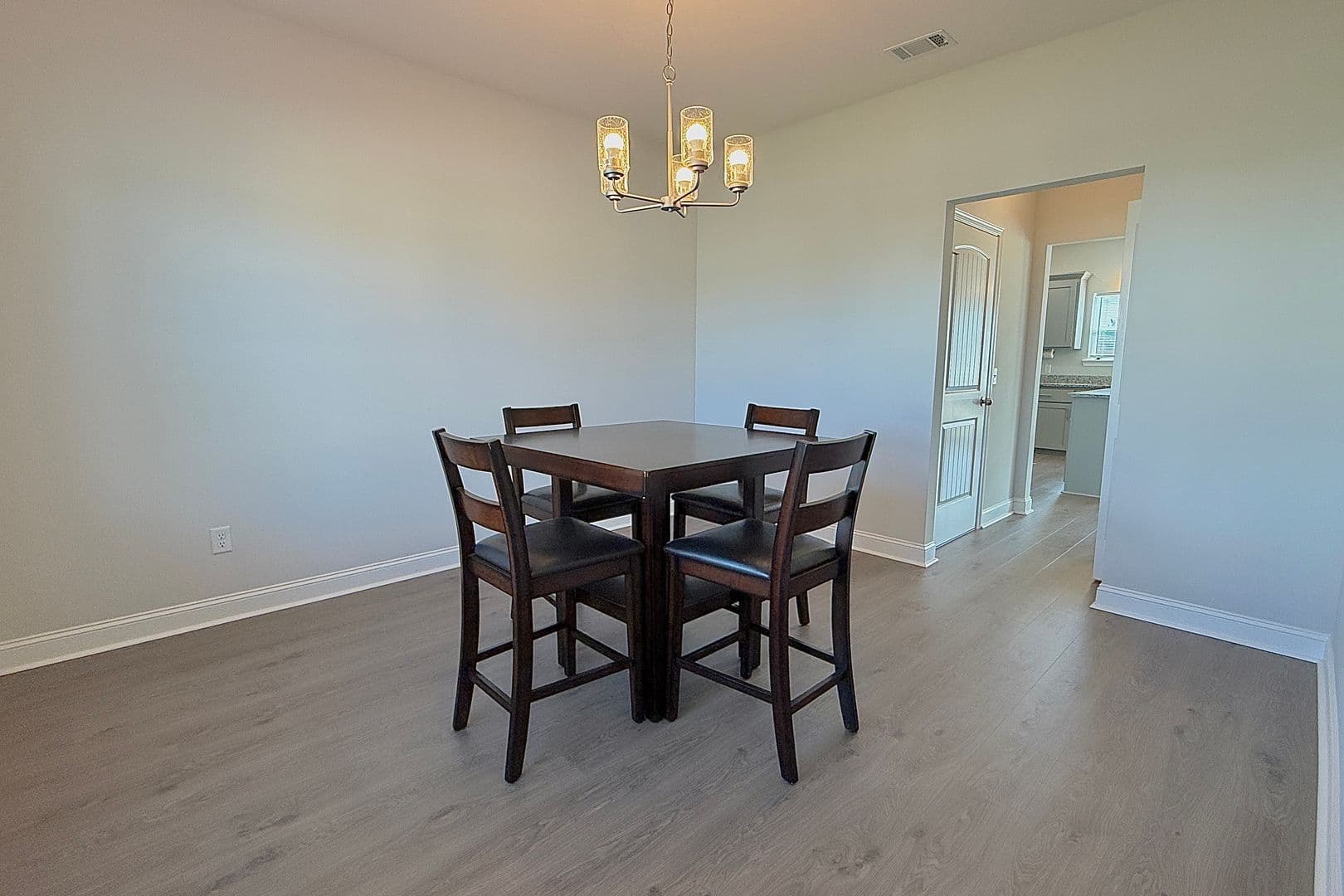 Ludowici House: 44 Rimes Ave SE