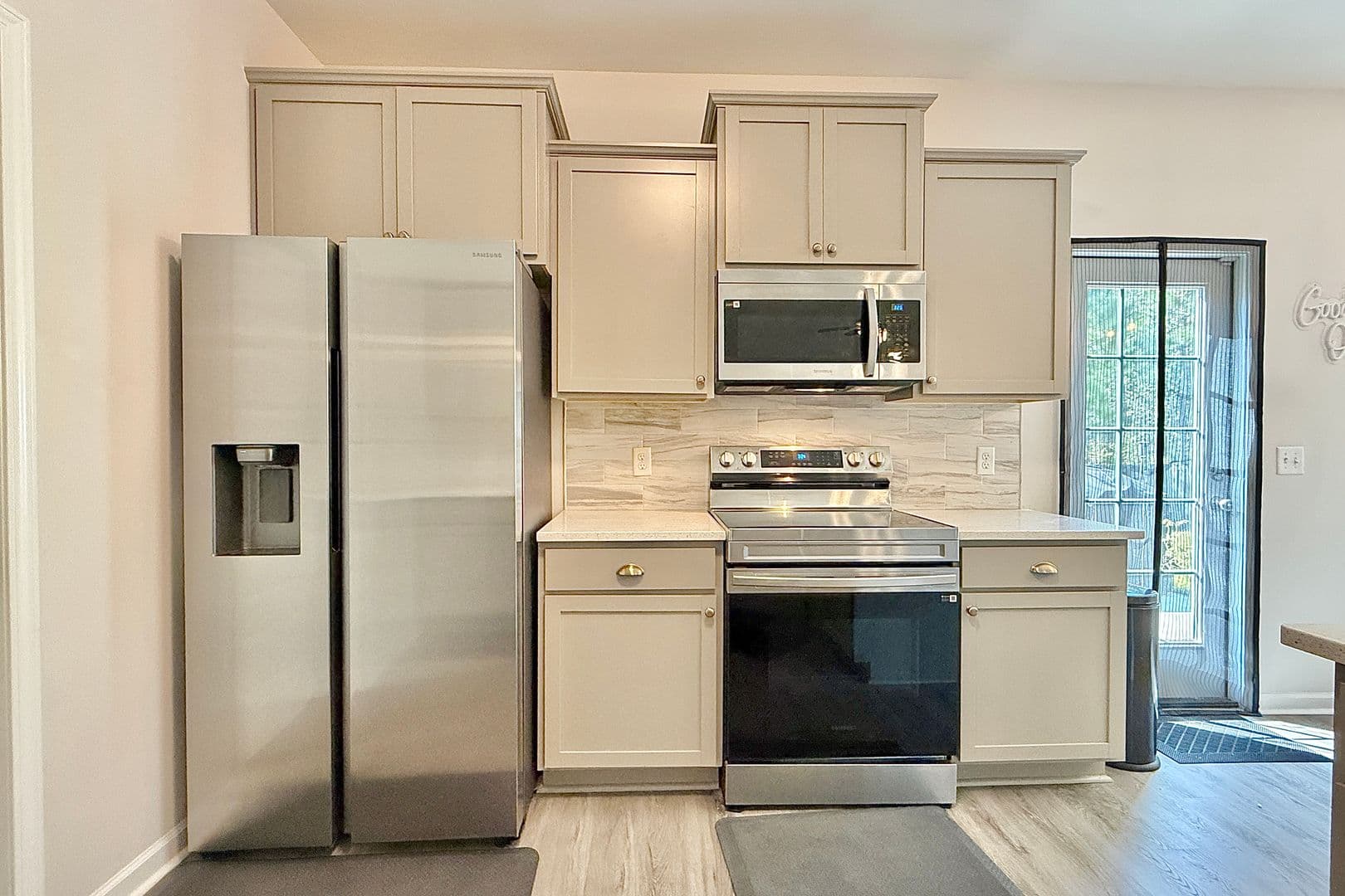 Hinesville House: 30 Renwick Loop