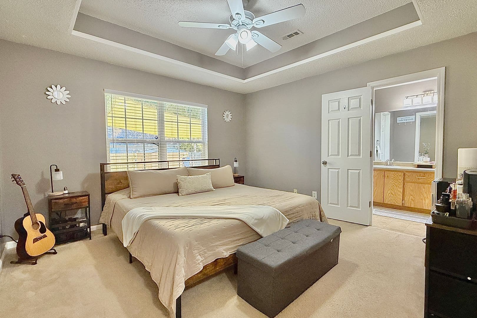 Midway House: 193 River Bend Dr