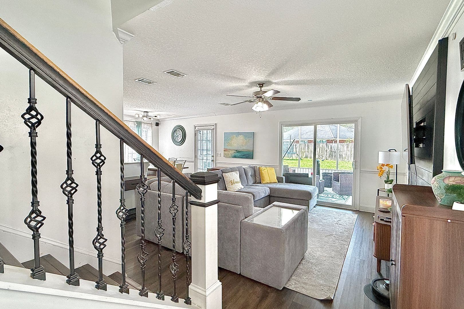 Hinesville House: 615 Amhearst Row