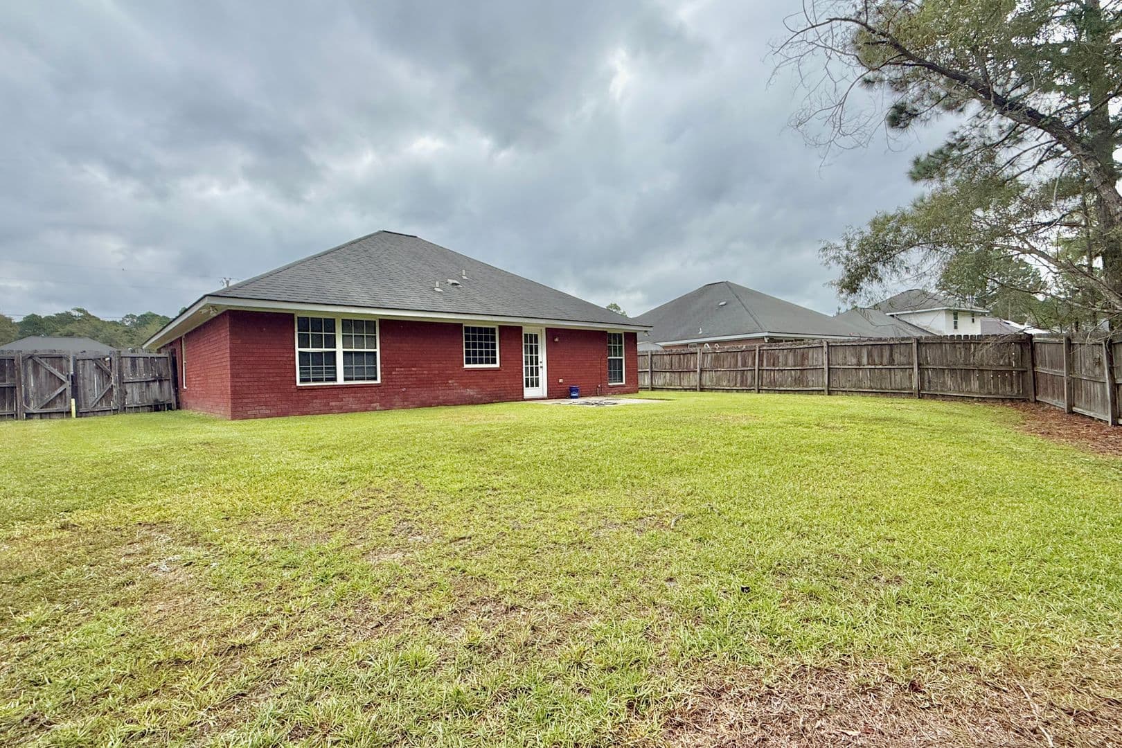 Hinesville House: 12 Idus Lane