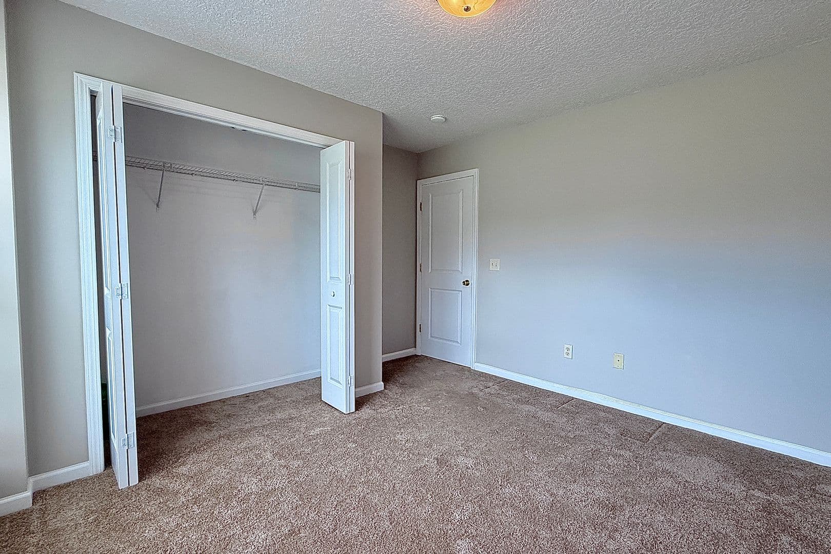 Hinesville House: 12 Idus Lane