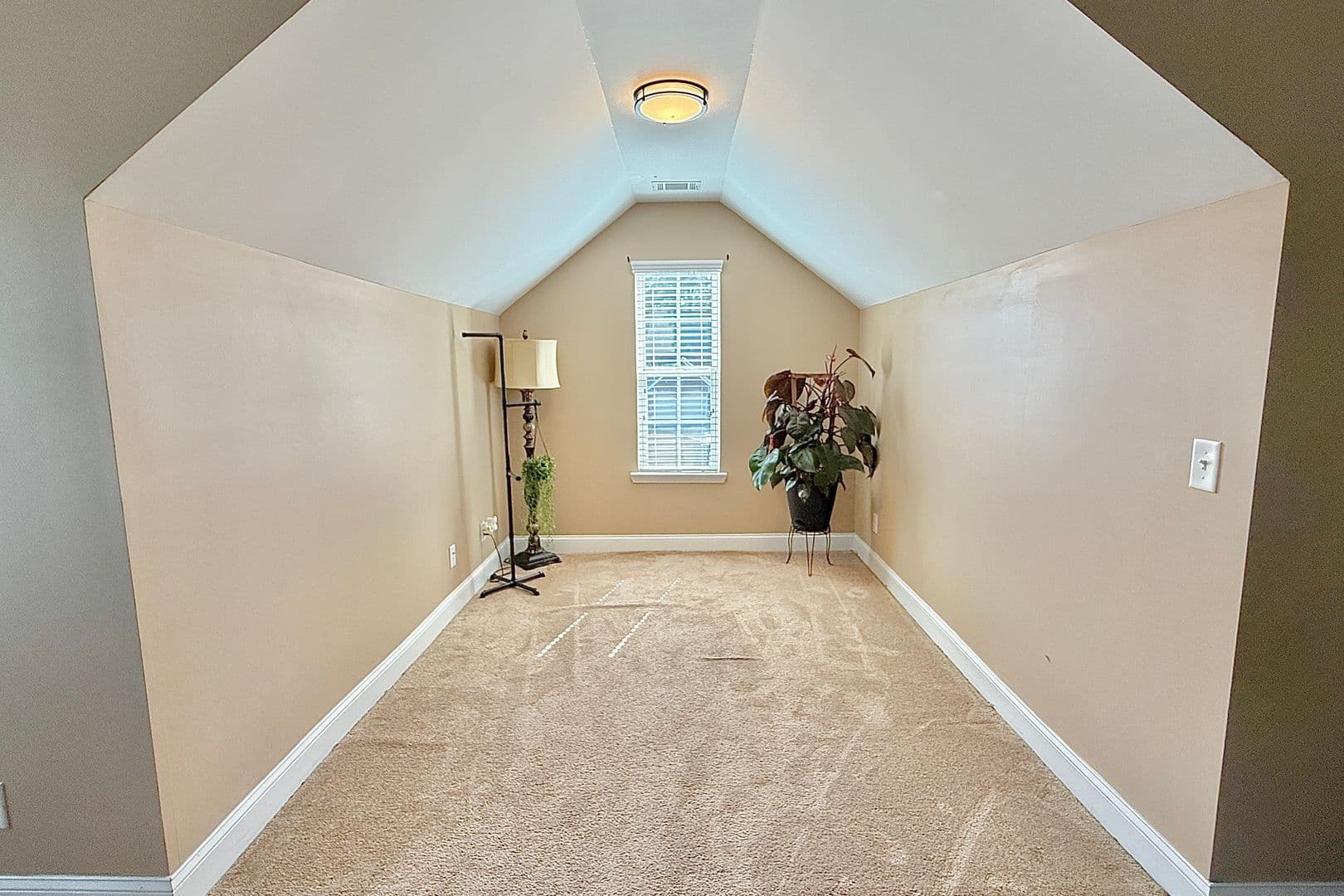 Ludowici House: 470 Briarcrest Drive NE