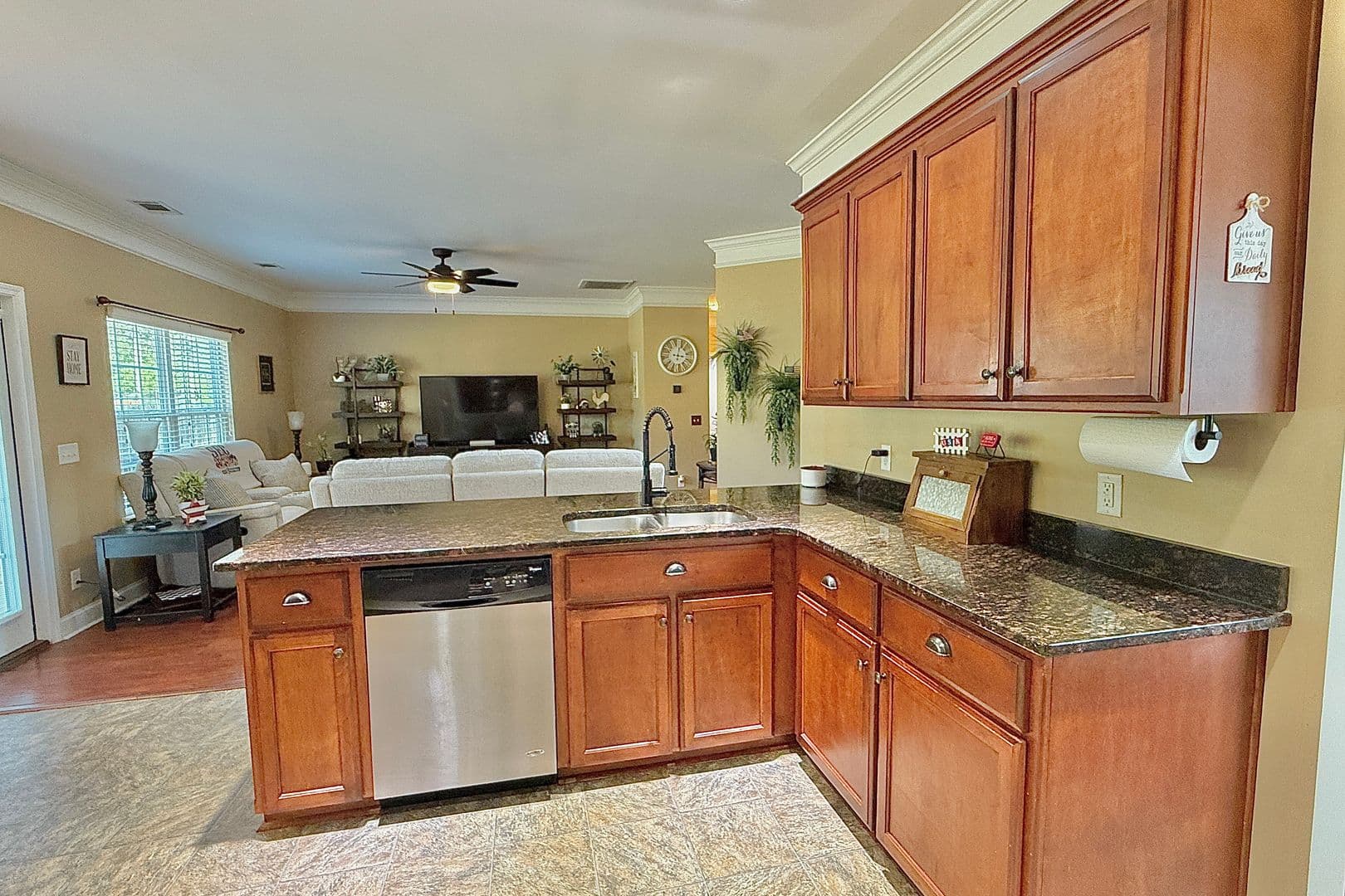 Ludowici House: 470 Briarcrest Drive NE
