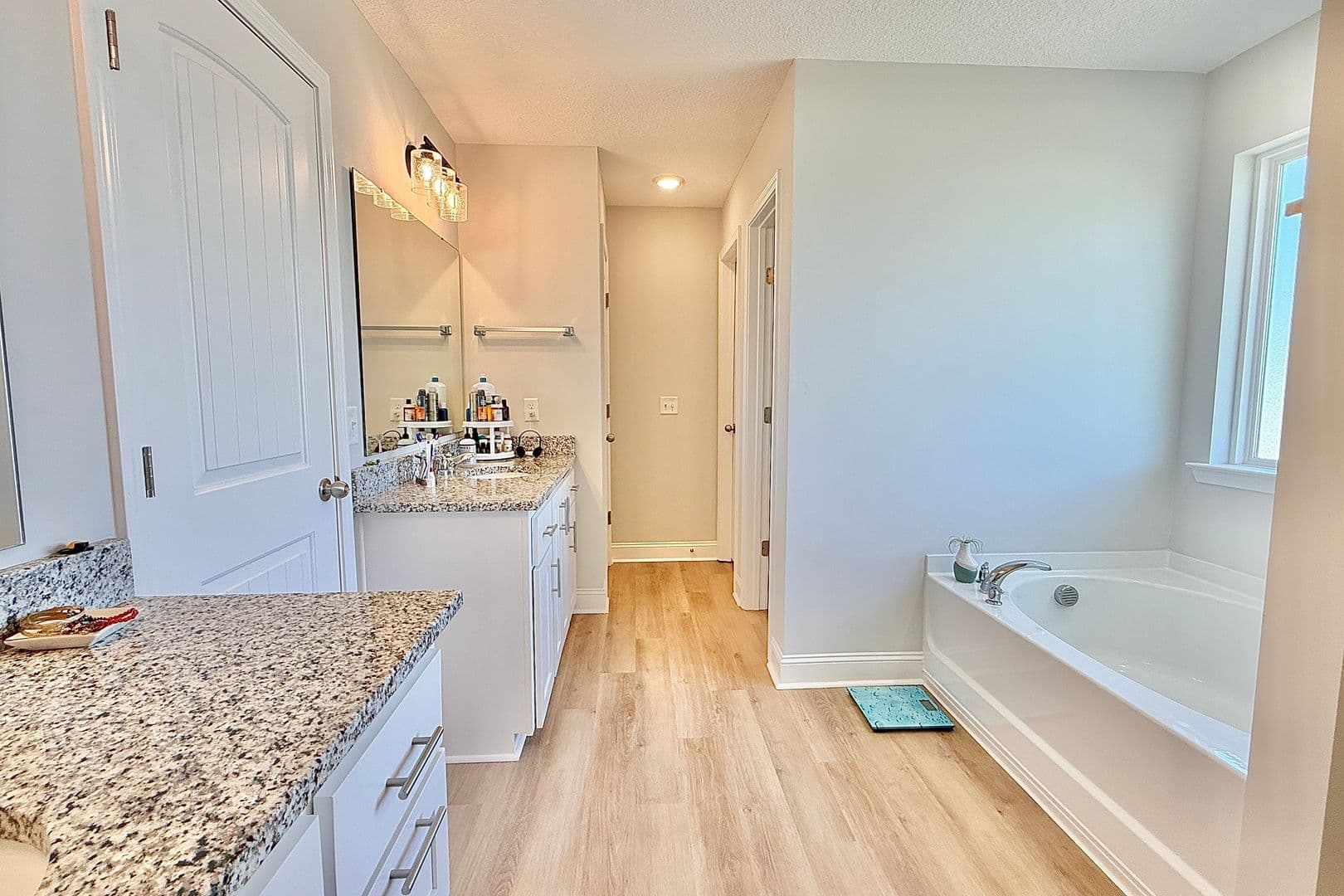 Hinesville House: 120 Legacy Ln