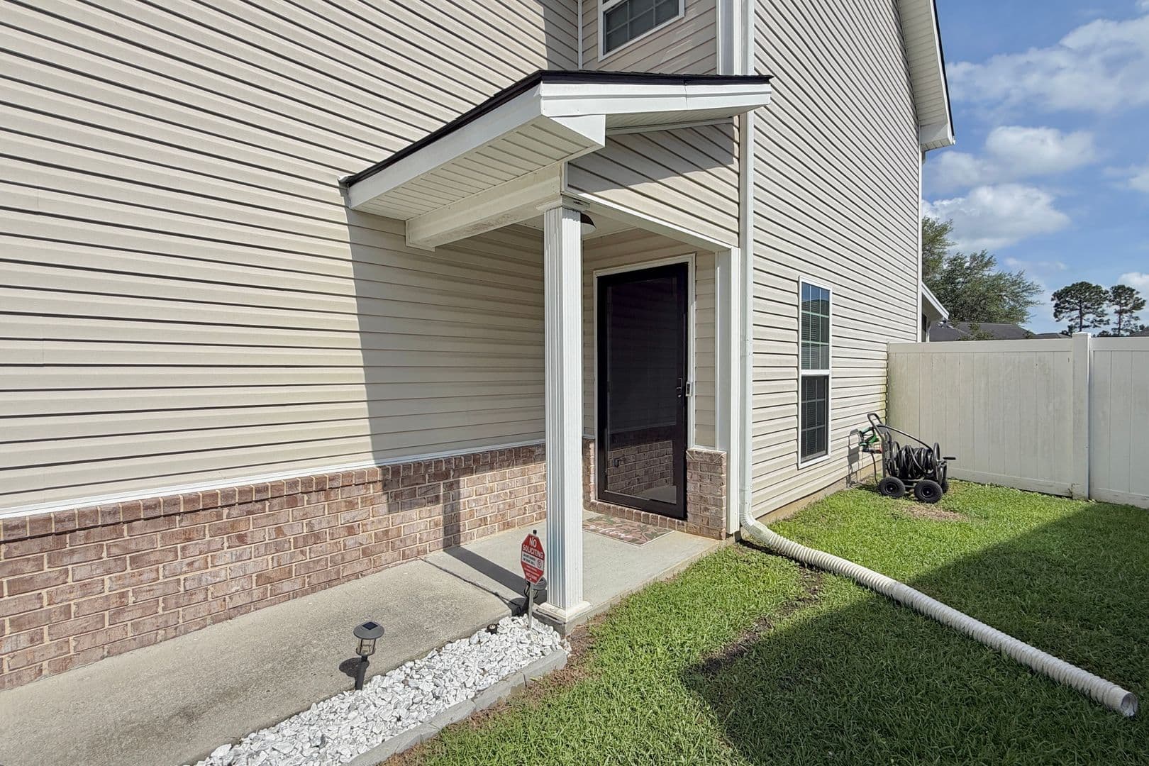 Hinesville House: 615 Amhearst Row