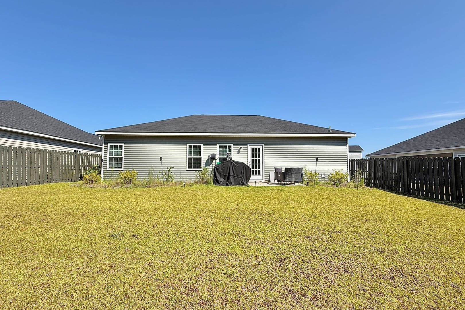 Hinesville House: 30 Renwick Loop