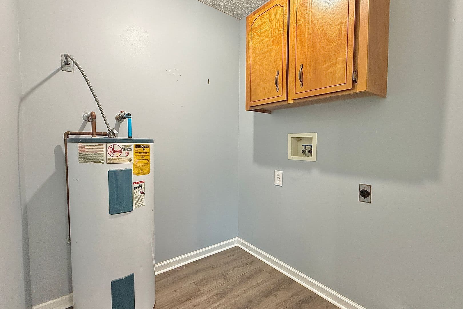 Allenhurst House: 61 Gregory Ct