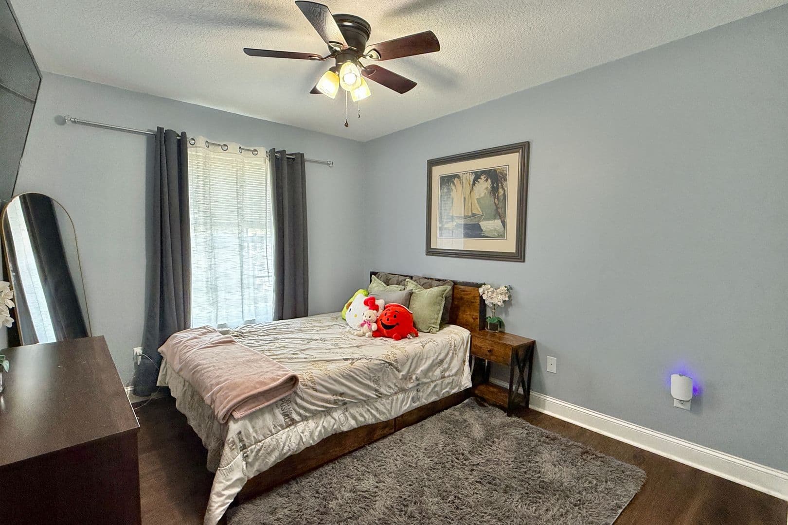Hinesville House: 615 Amhearst Row