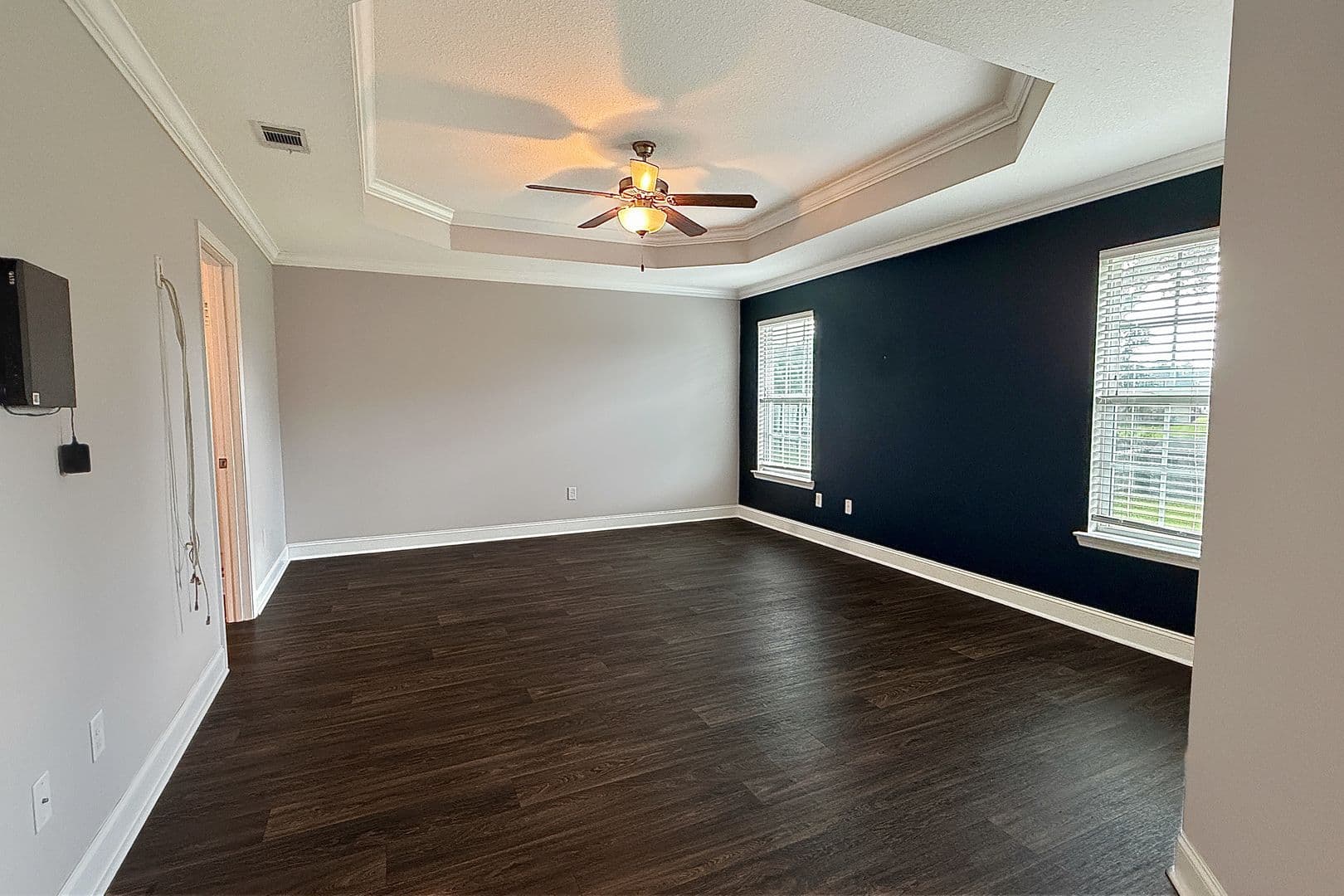 Allenhurst House: 309 Nashview Trl