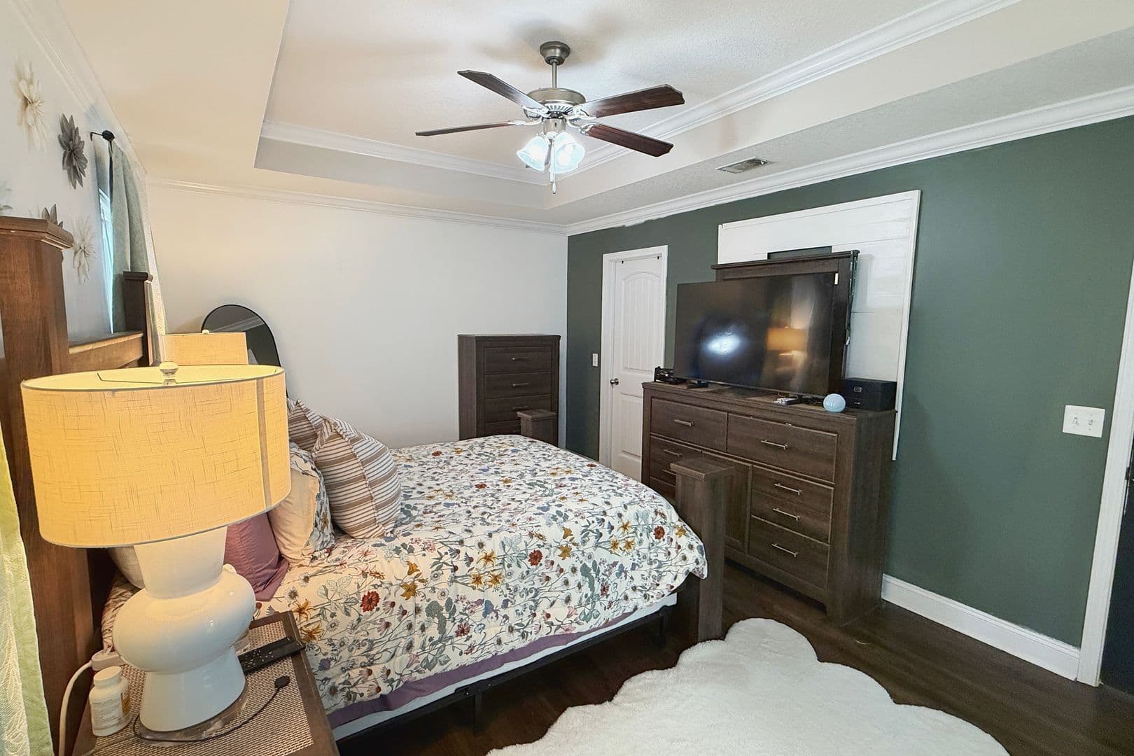 Hinesville House: 615 Amhearst Row