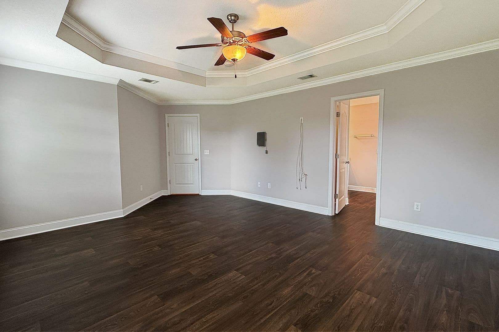 Allenhurst House: 309 Nashview Trl