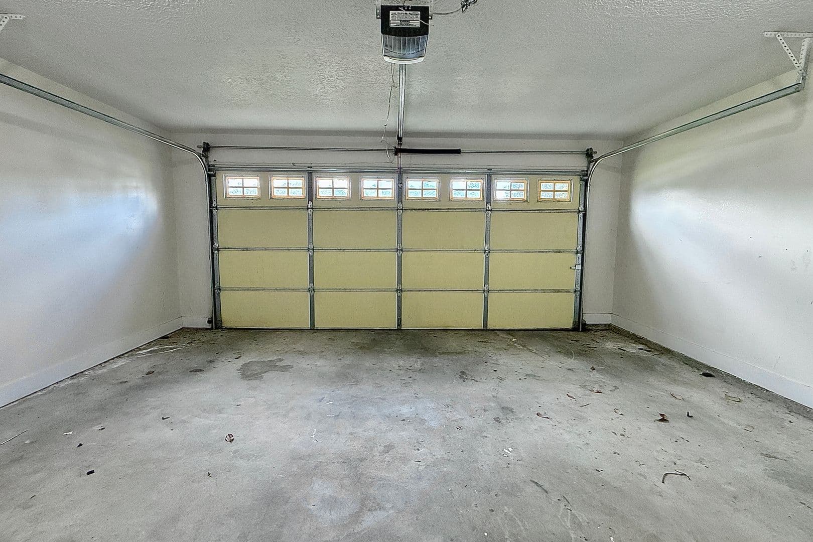 Hinesville House: 12 Idus Lane