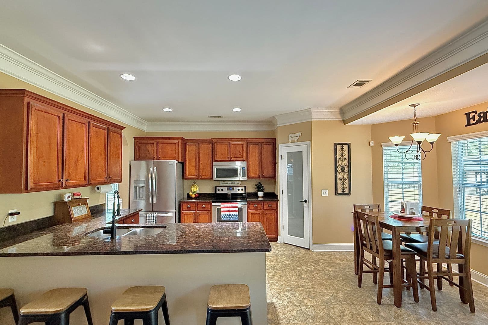 Ludowici House: 470 Briarcrest Drive NE