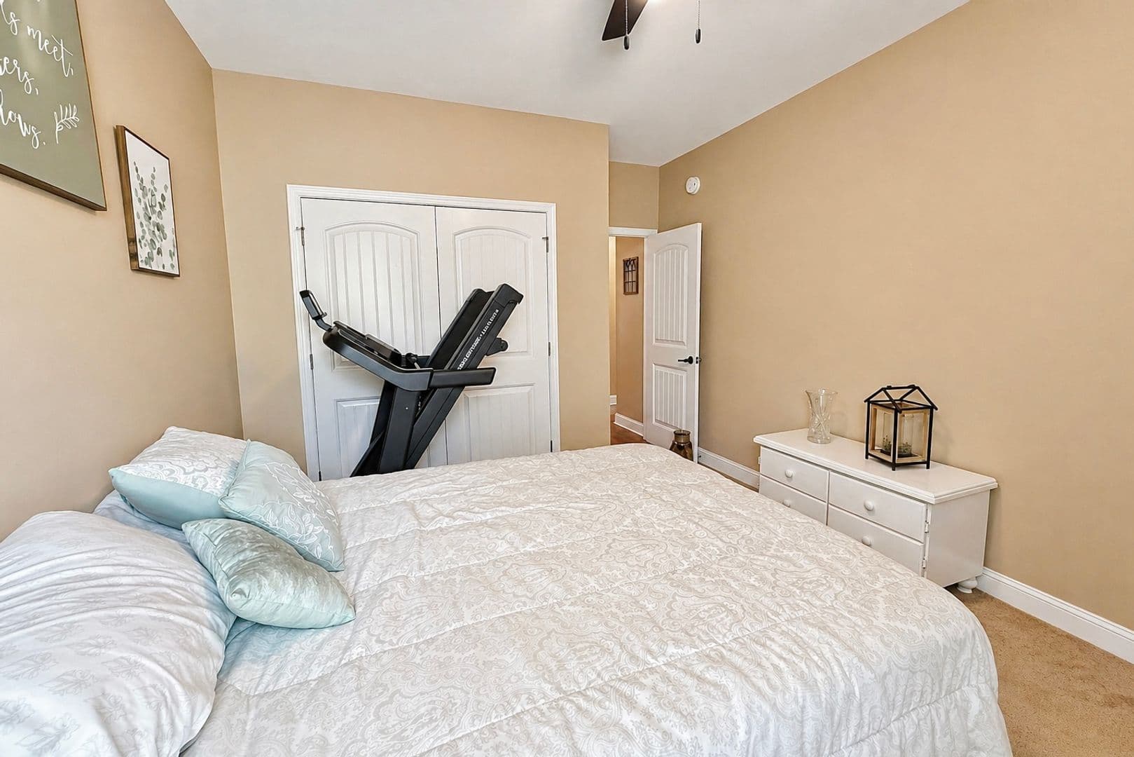 Ludowici House: 470 Briarcrest Drive NE