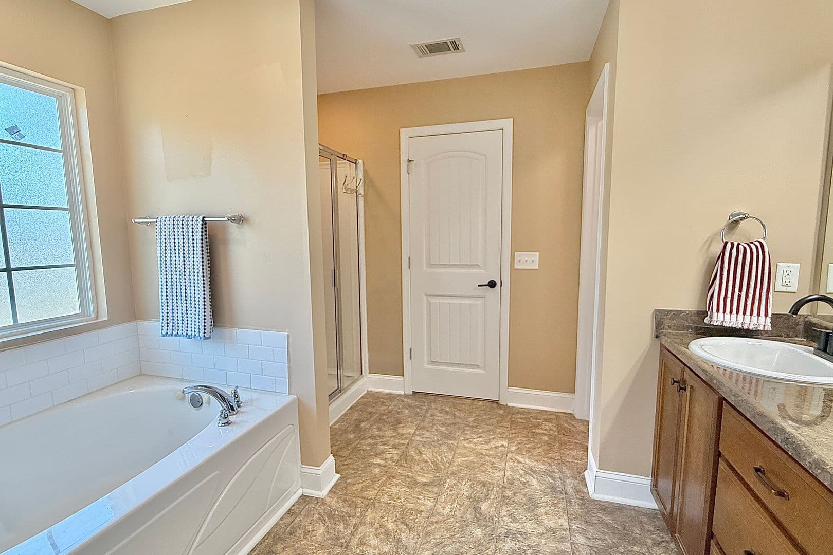 Ludowici House: 470 Briarcrest Drive NE