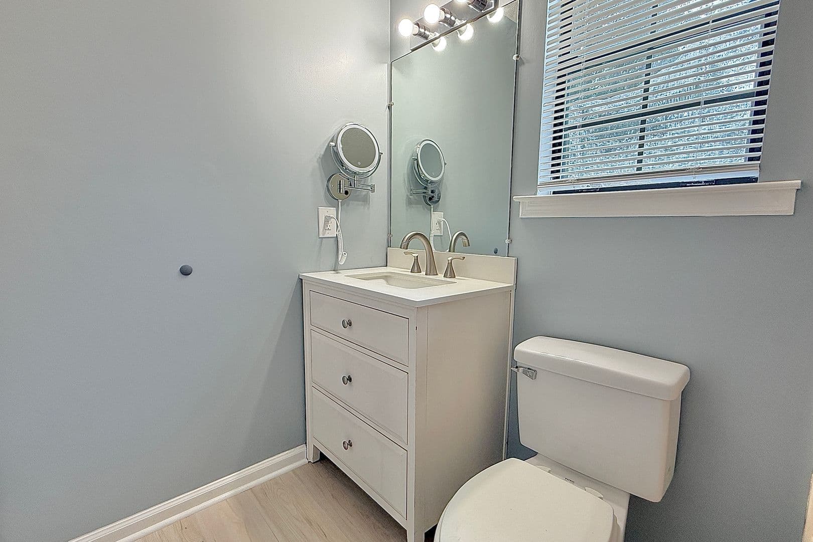 Allenhurst House: 61 Gregory Ct