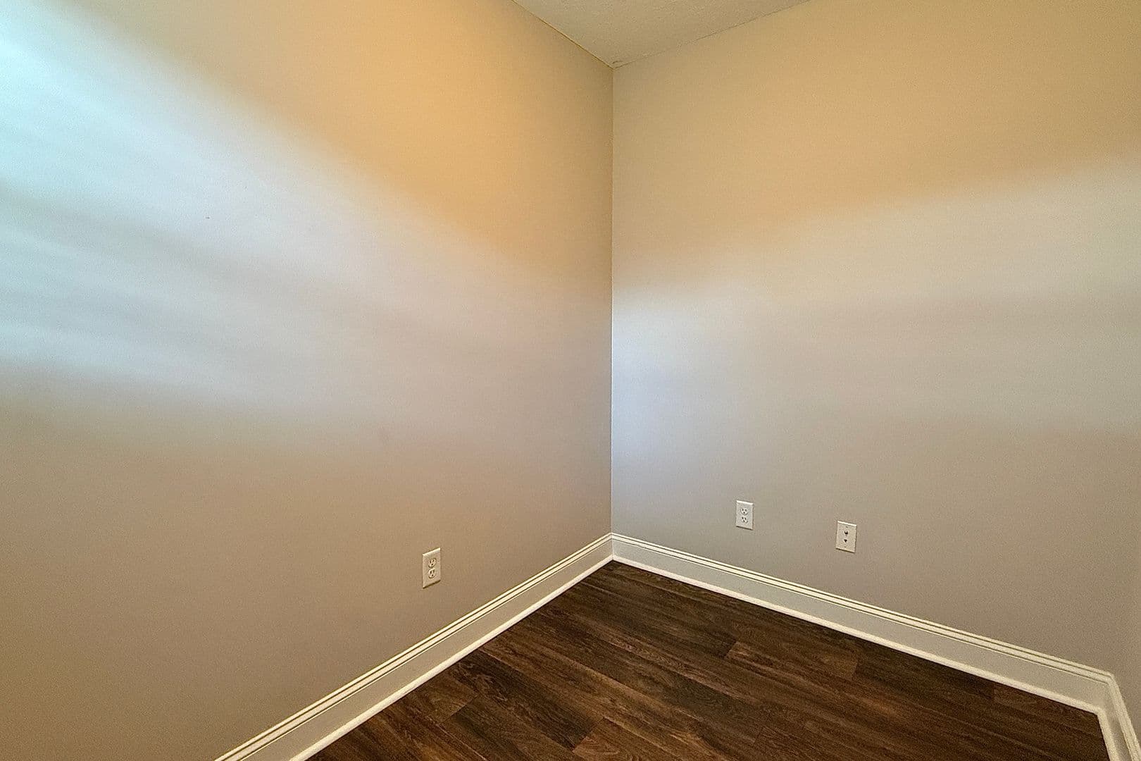 Allenhurst House: 309 Nashview Trl