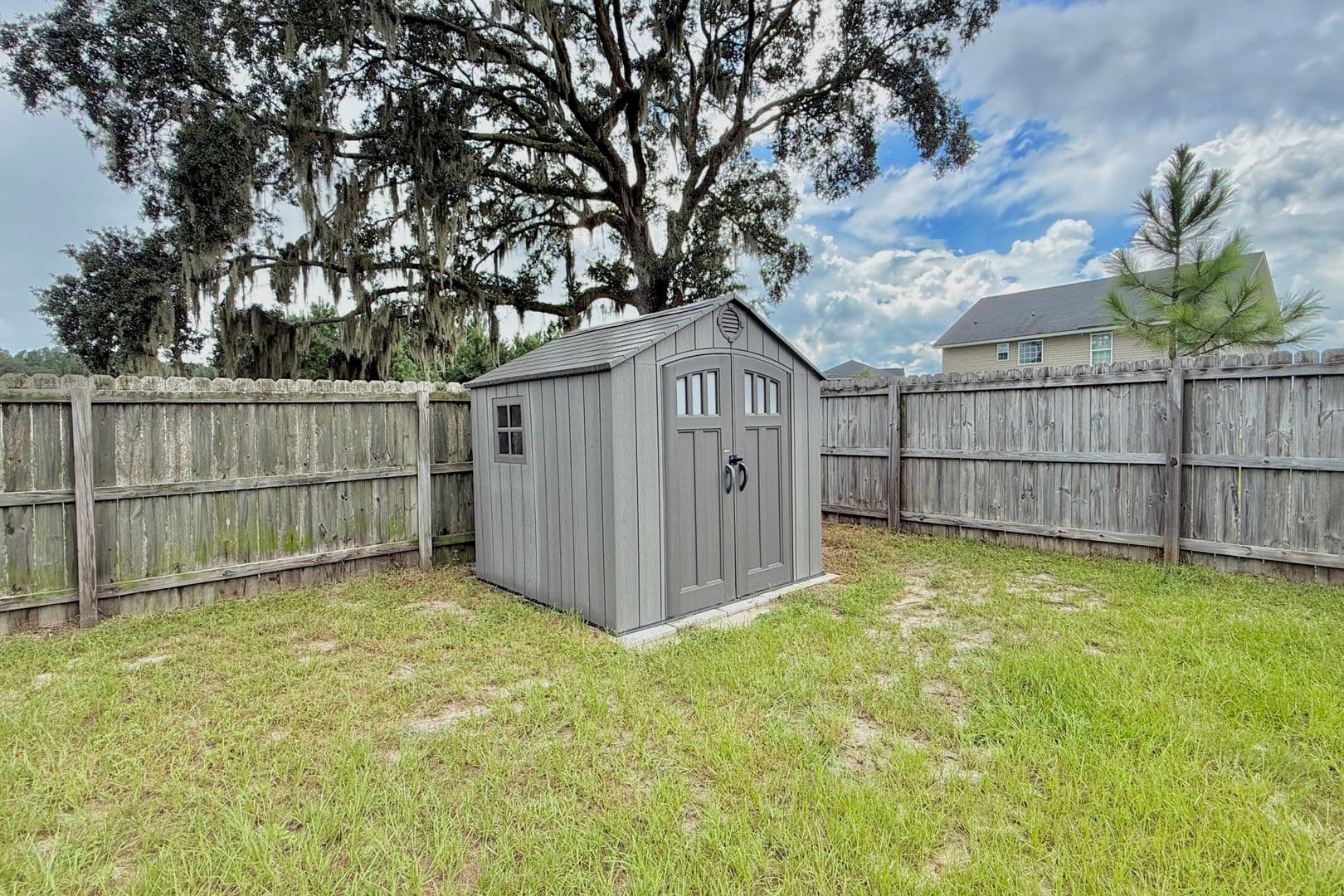 Allenhurst House: 309 Nashview Trl