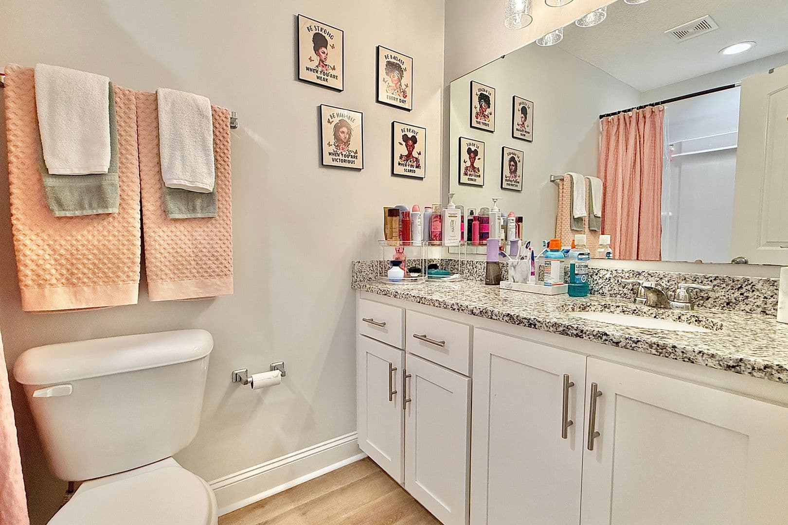 Hinesville House: 120 Legacy Ln