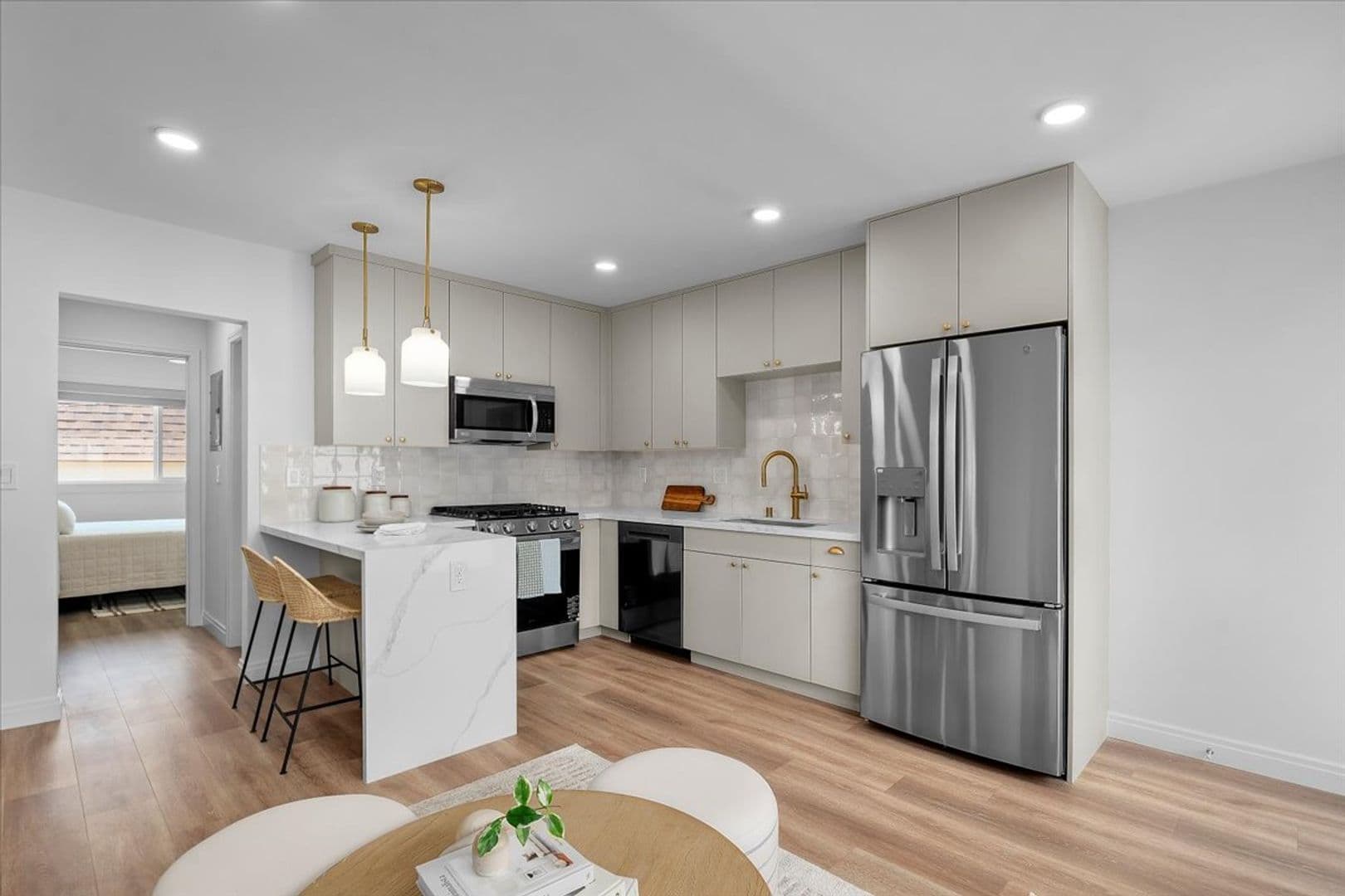 Hermosa Beach Apartment: 1803 Pacific Coast Highway