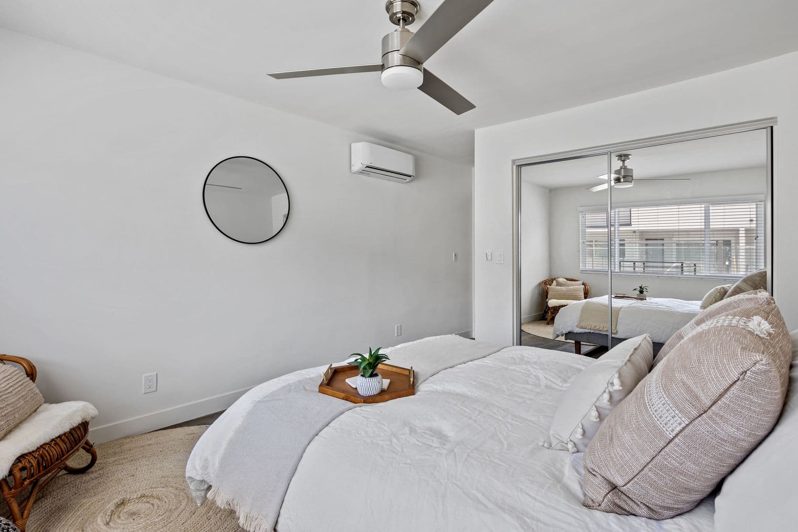 Torrance Apartment: 3828 W 226th St