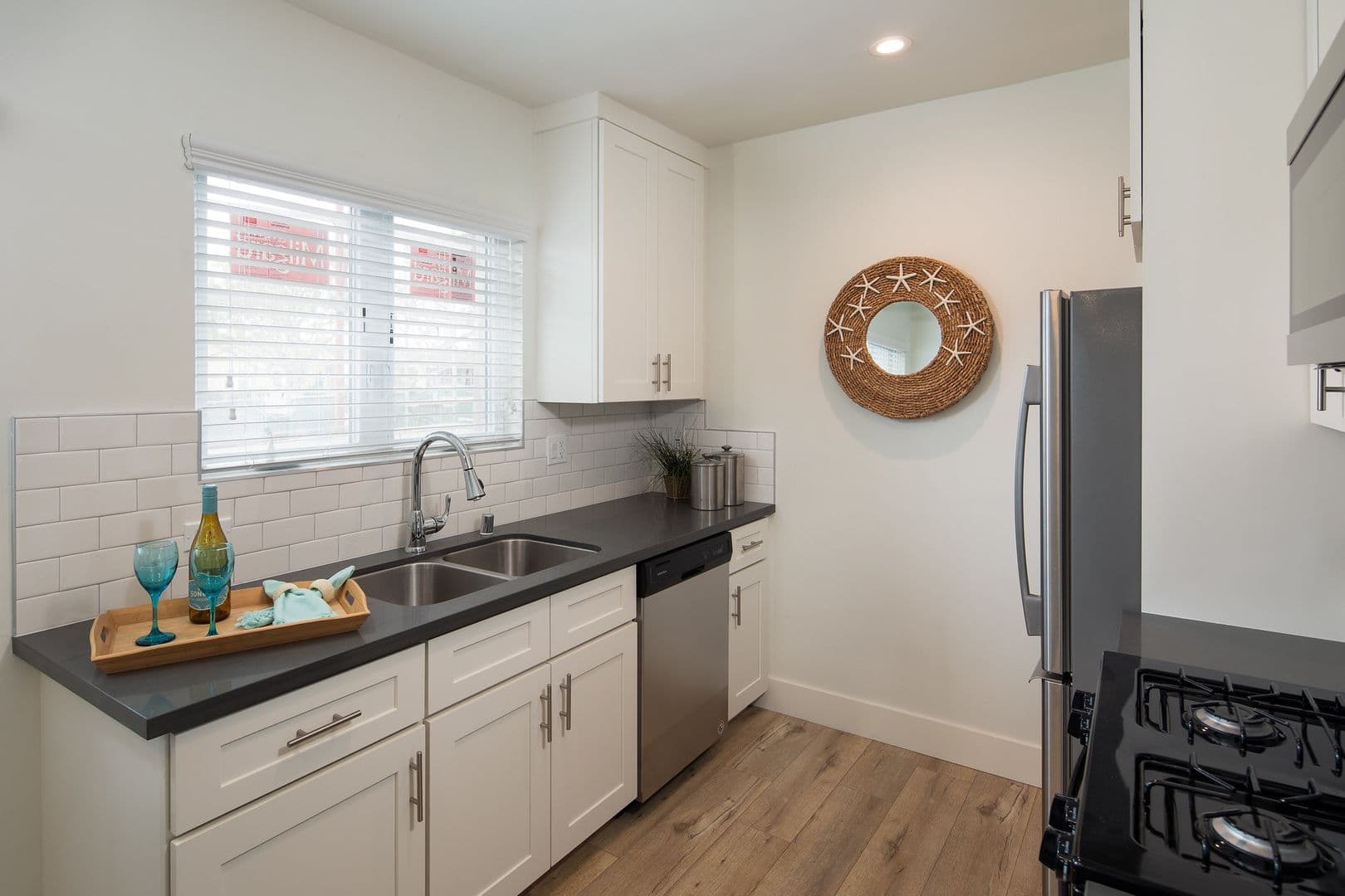 Torrance Apartment: 3435 Artesia Blvd