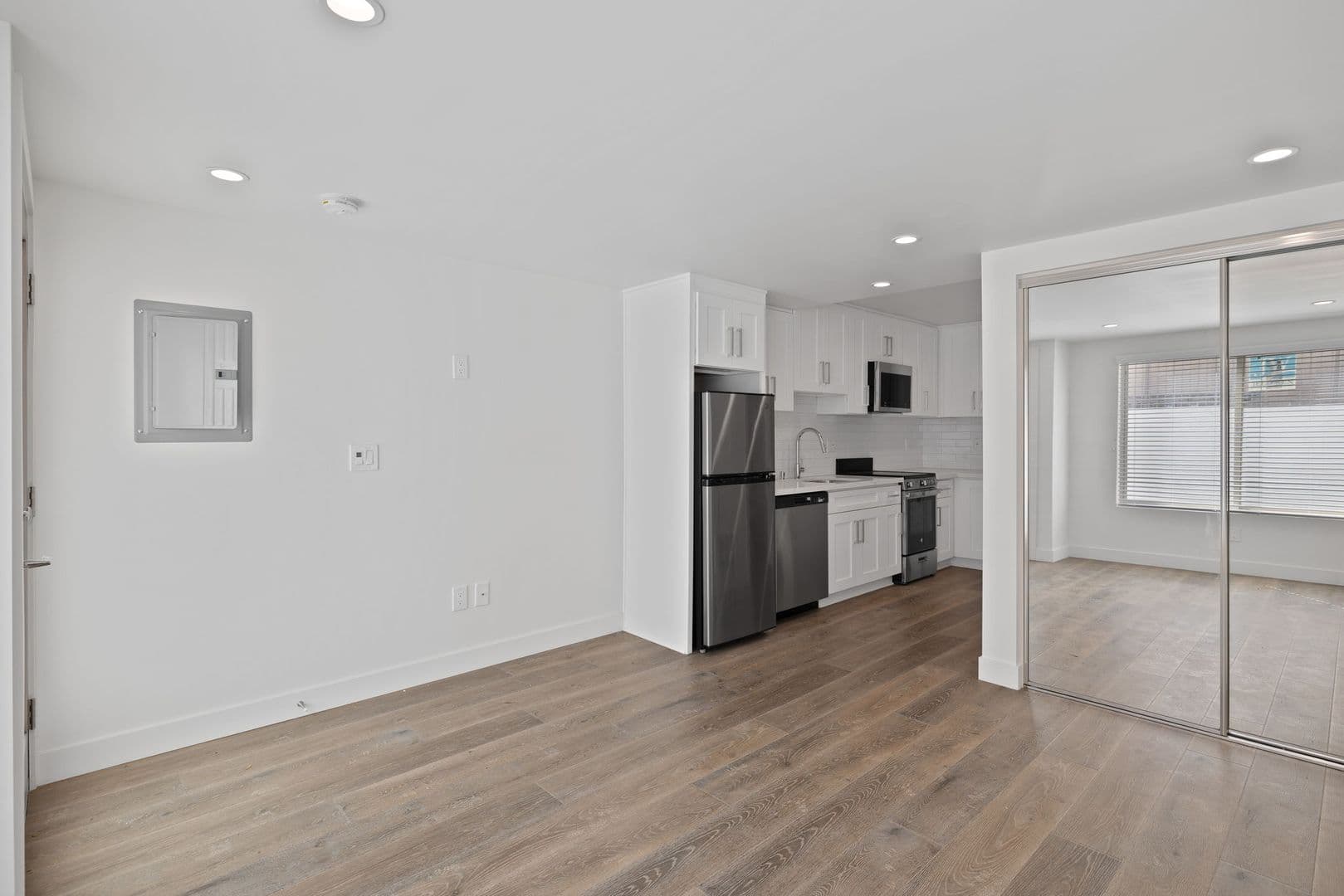 Torrance Apartment: 3450 Emerald Street