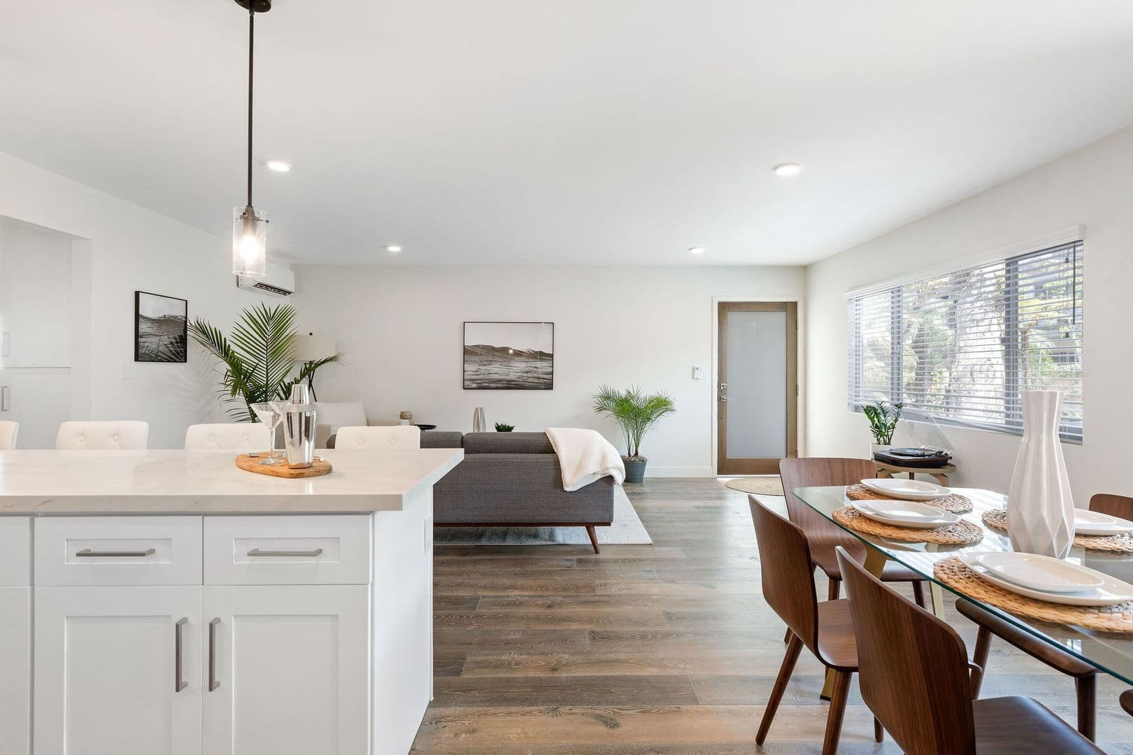 Torrance Apartment: 3450 Emerald Street