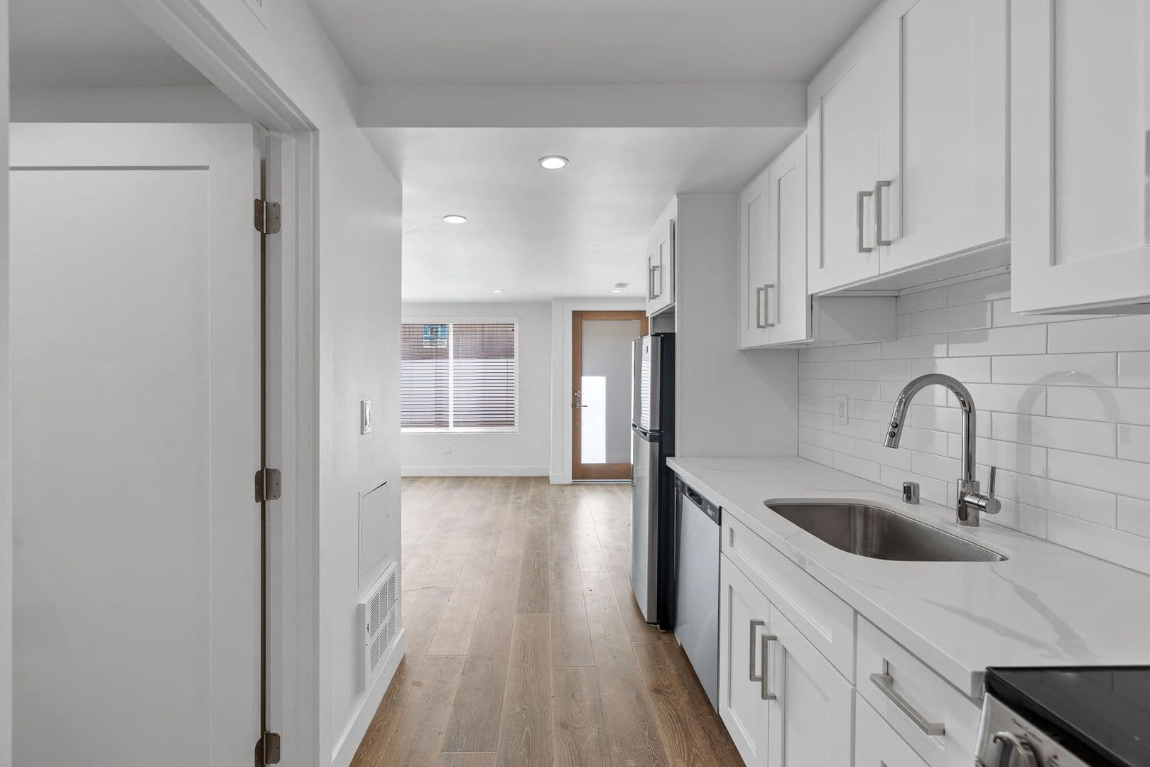 Torrance Apartment: 3450 Emerald Street