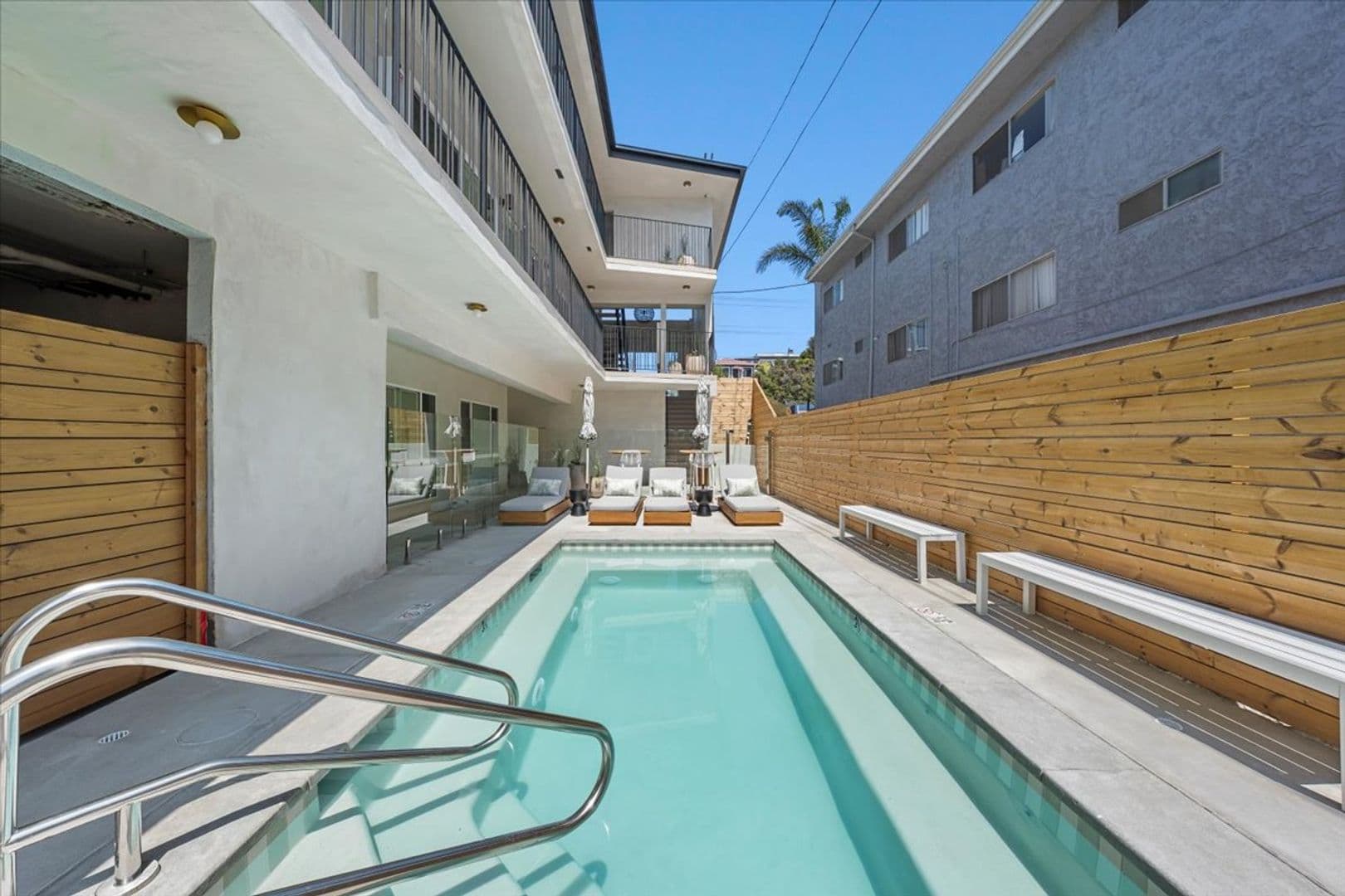 Hermosa Beach Apartment: 1803 Pacific Coast Highway
