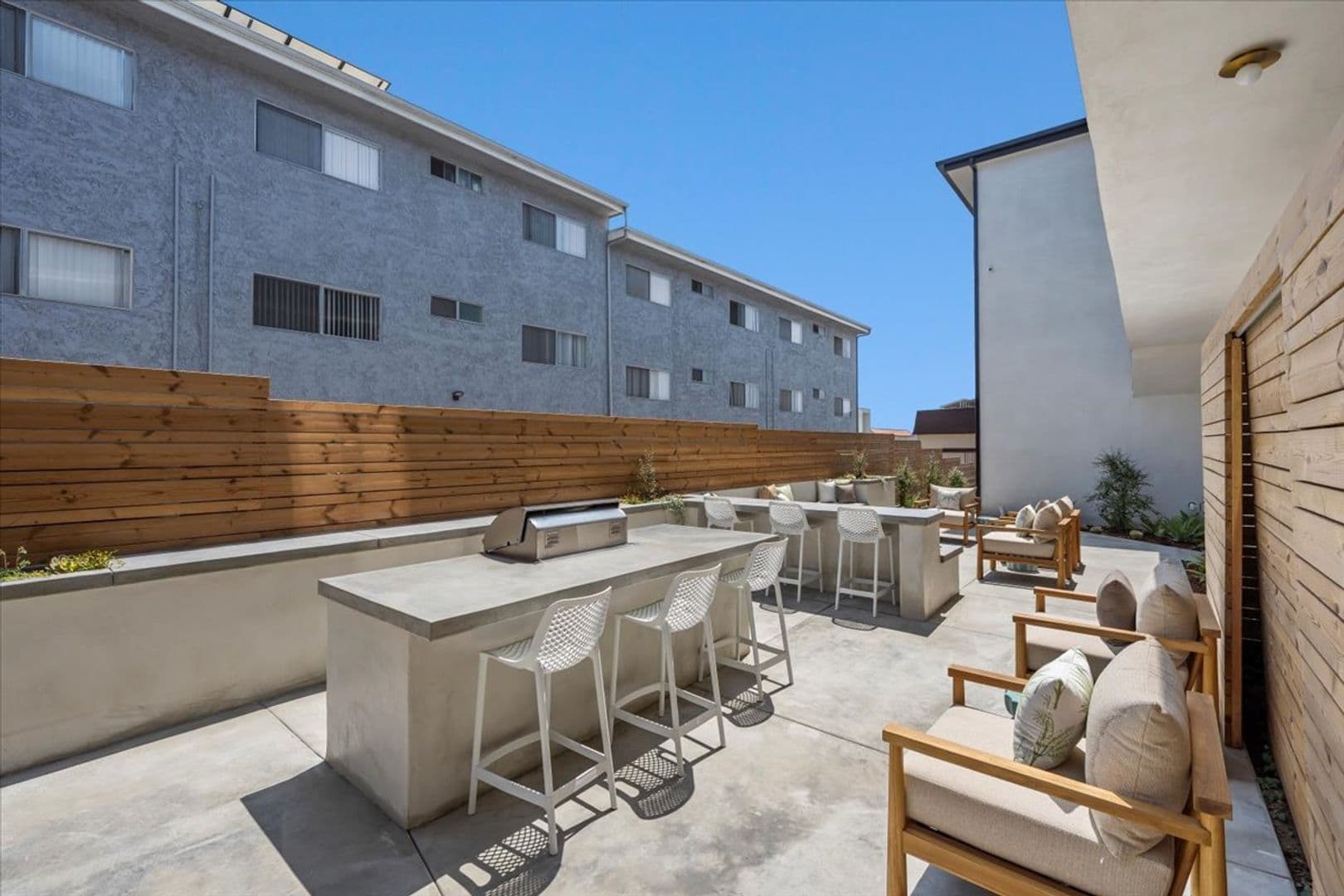 Hermosa Beach Apartment: 1803 Pacific Coast Highway